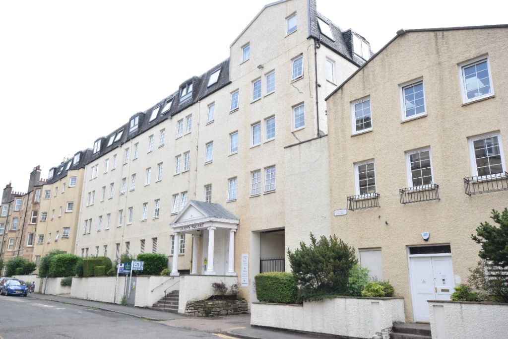Caledonian Crescent, Flat 5, Dalry, Edinburgh EH11  