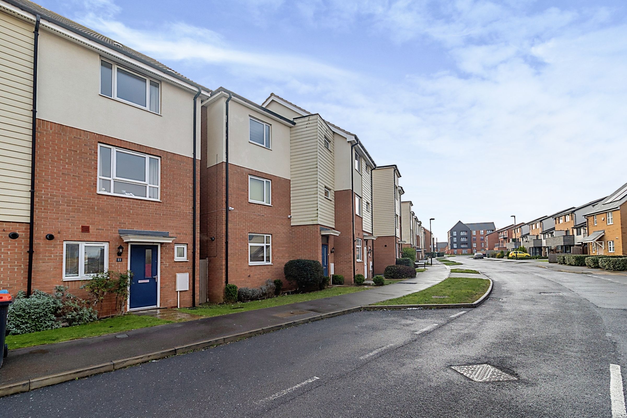 4 bed end terrace house for sale in Broughton Grounds Lane, Milton