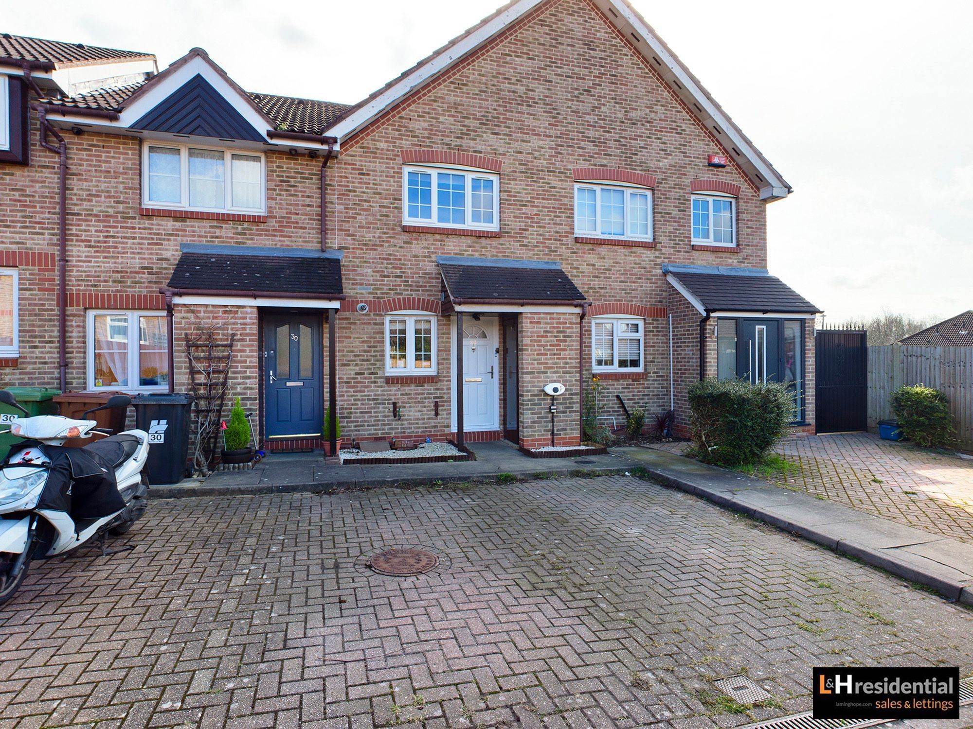 2 bed terraced house for sale in Robeson Way, Borehamwood WD6 Zoopla