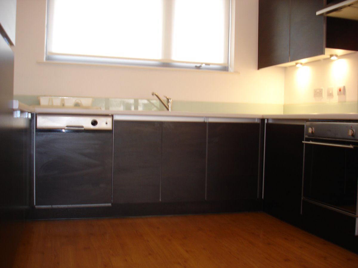 2 bed flat to rent in Wick Lane, London E3 Zoopla