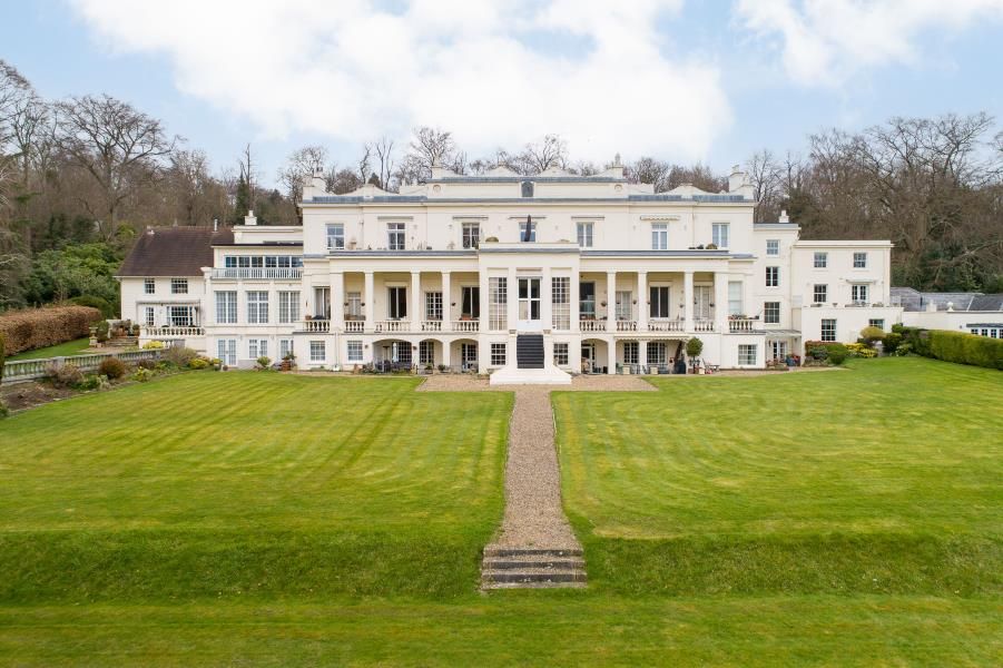 2 bed flat to rent in Loudwater Drive, Loudwater, Rickmansworth WD3