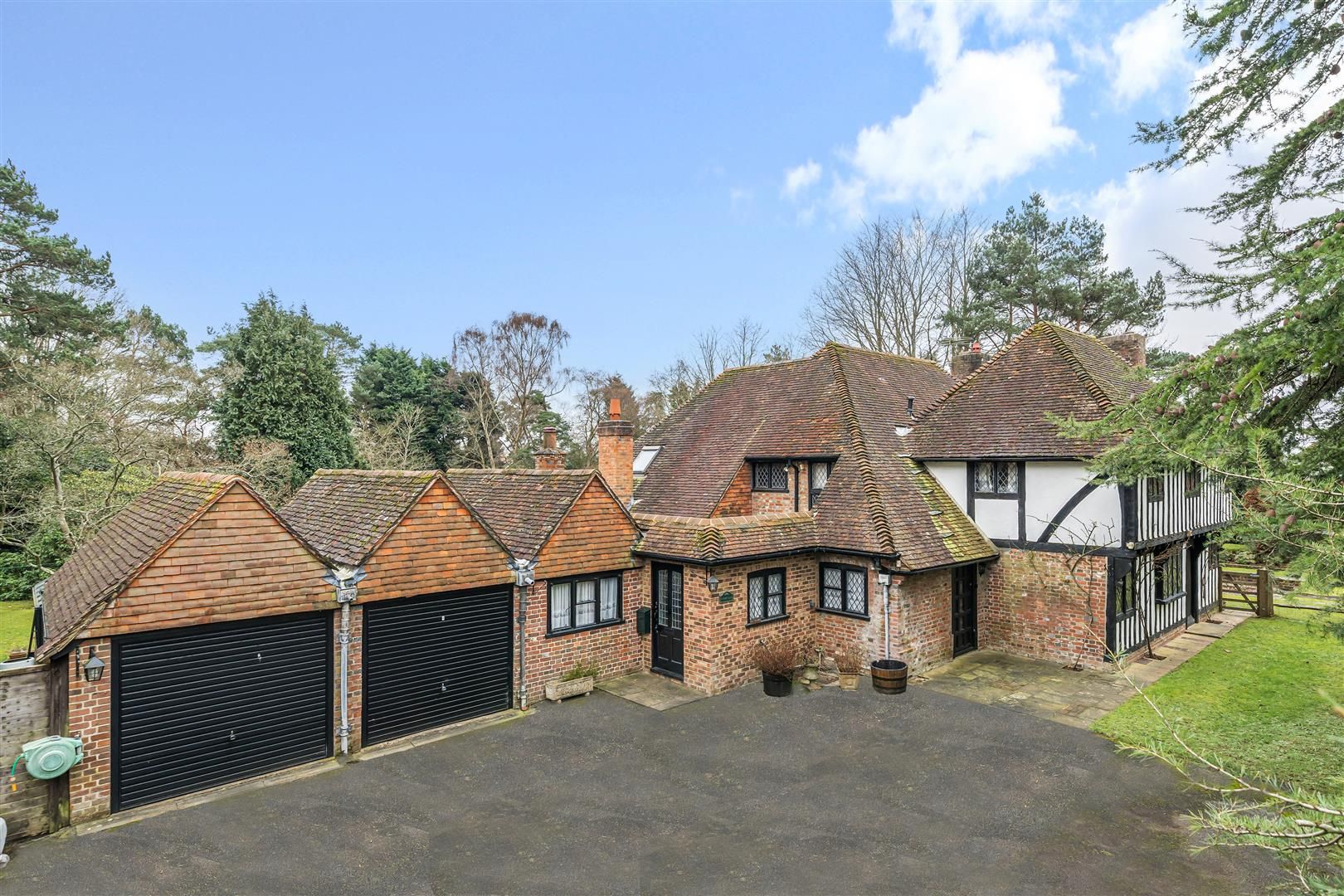 5 bed detached house for sale in High Street, Maresfield, Uckfield TN22