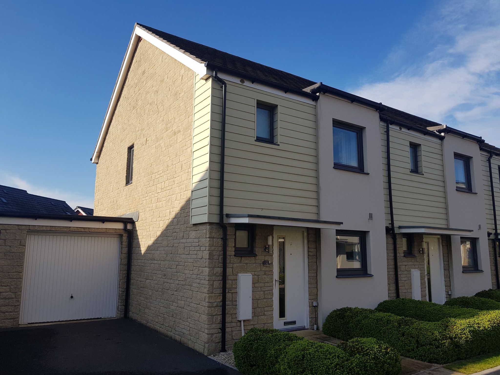 3 bed end terrace house to rent in Petre Street, Axminster, Devon EX13