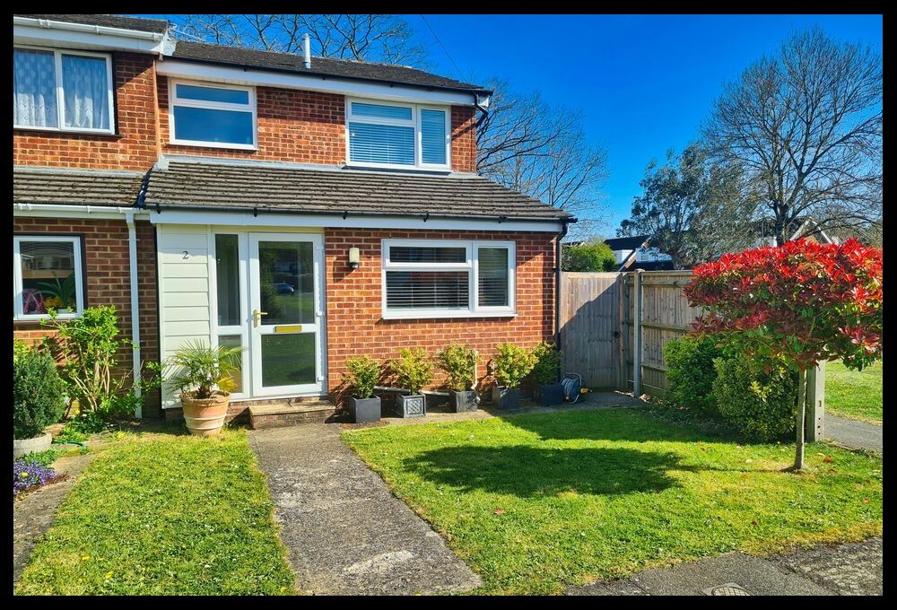3 bed end terrace house for sale in The Spinney, Calmore, Totton SO40