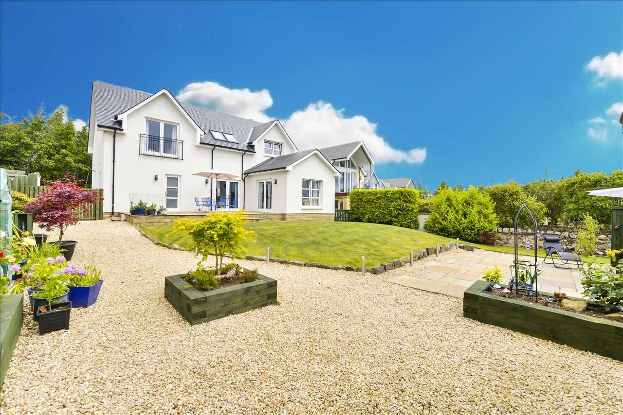 4 bed property for sale in Annfield Paddock, Annfield Farm Road