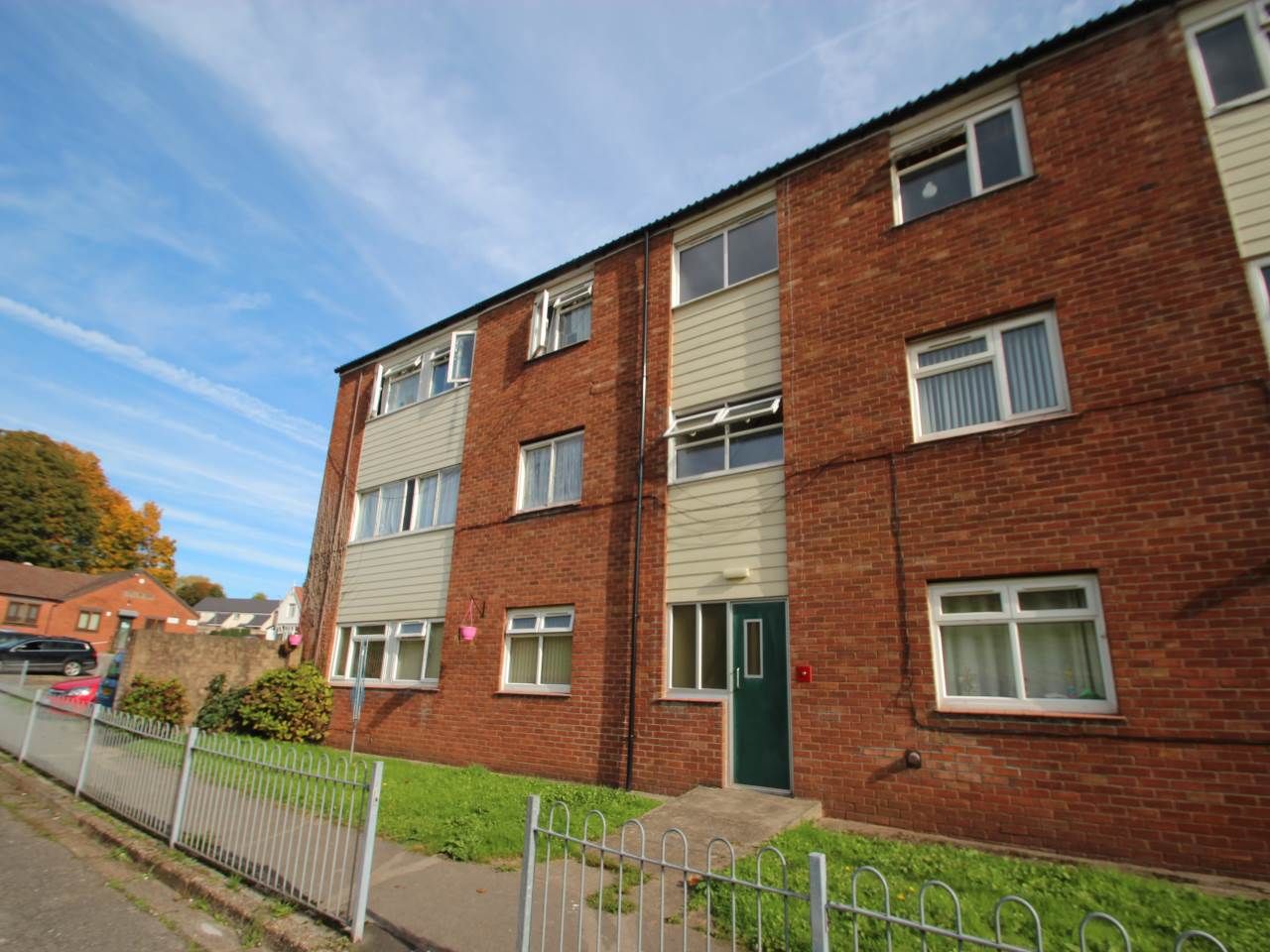 2 bed flat for sale in Gaer Road, Newport NP20 Zoopla