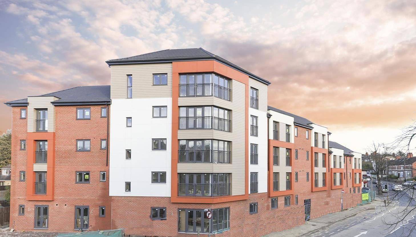 2 bed flat for sale in Railway View, Kettering NN16 Zoopla