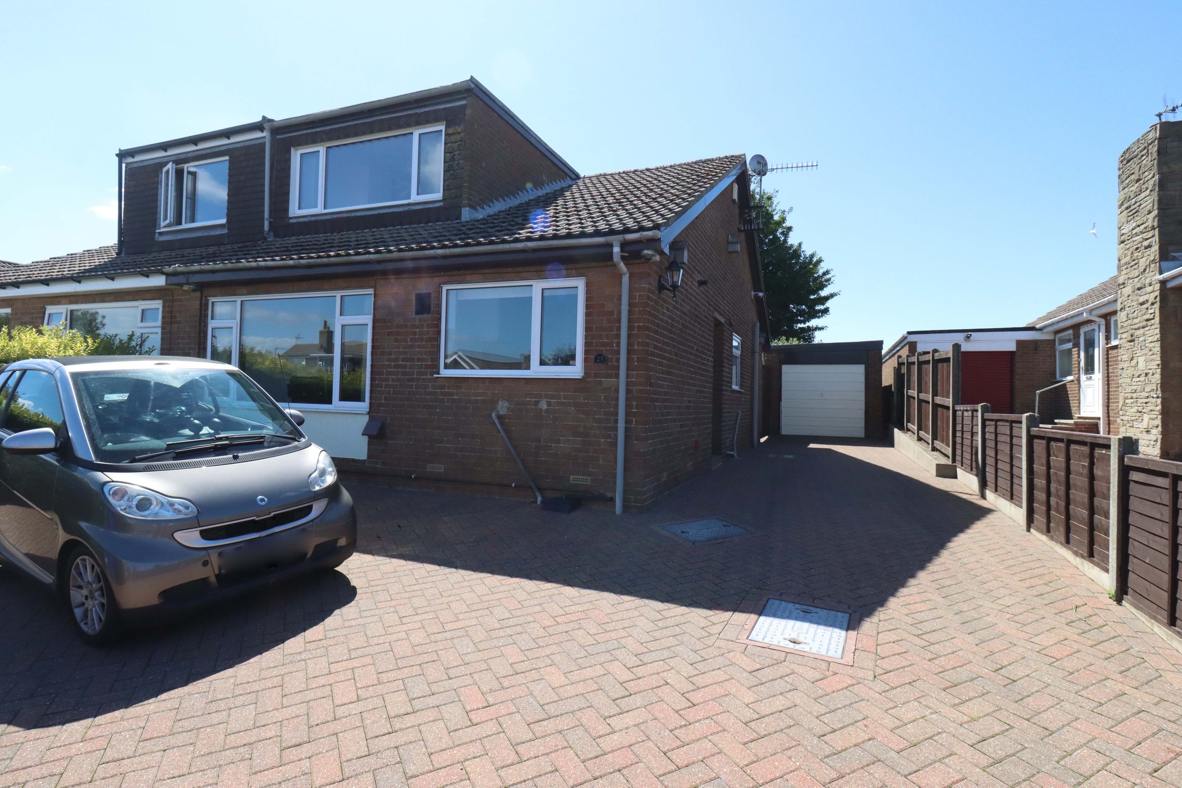 3 bed bungalow for sale in Outgaits Close, Hunmanby YO14 Zoopla