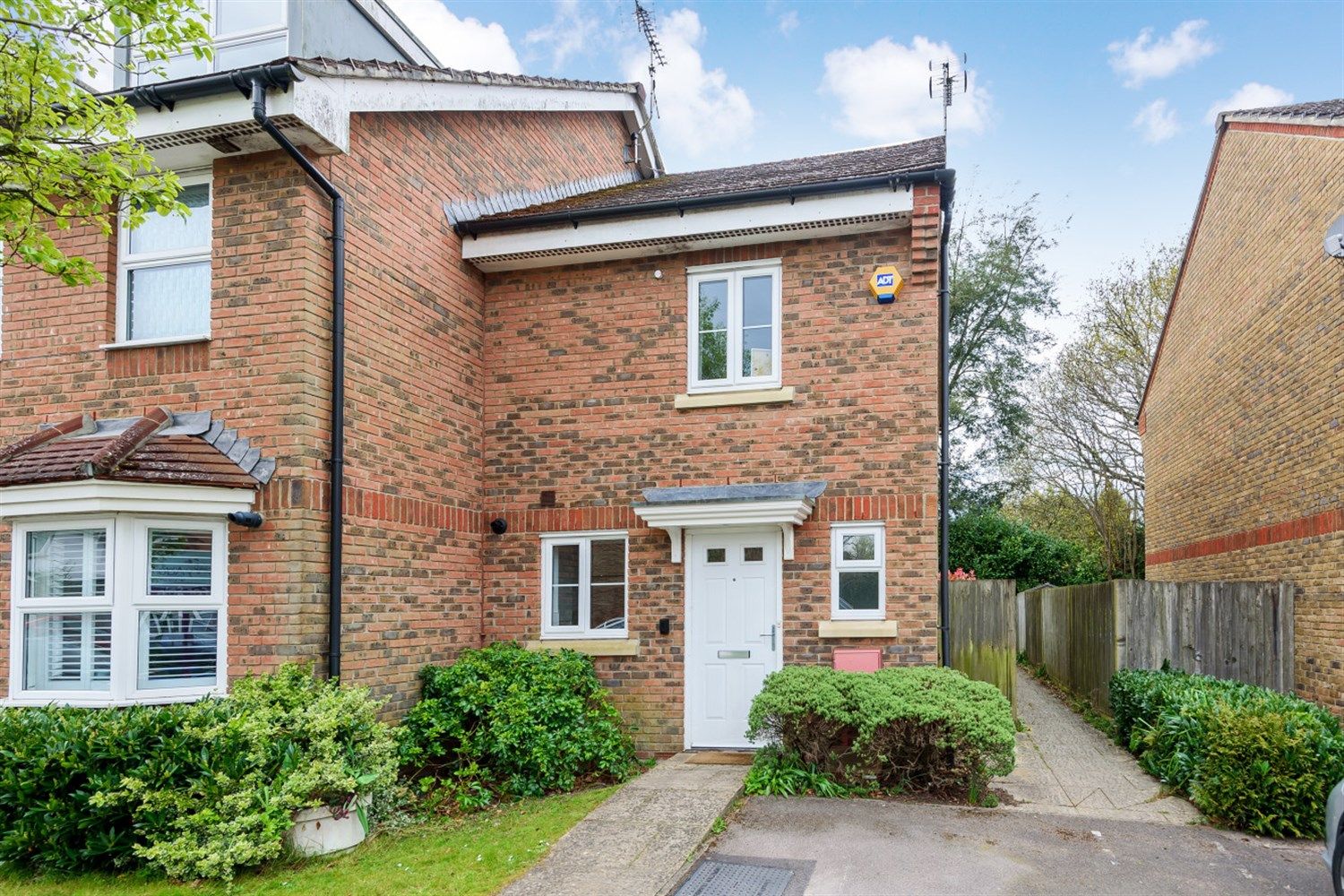 2 bed terraced house for sale in Forest Mews, Horsham RH12 Zoopla