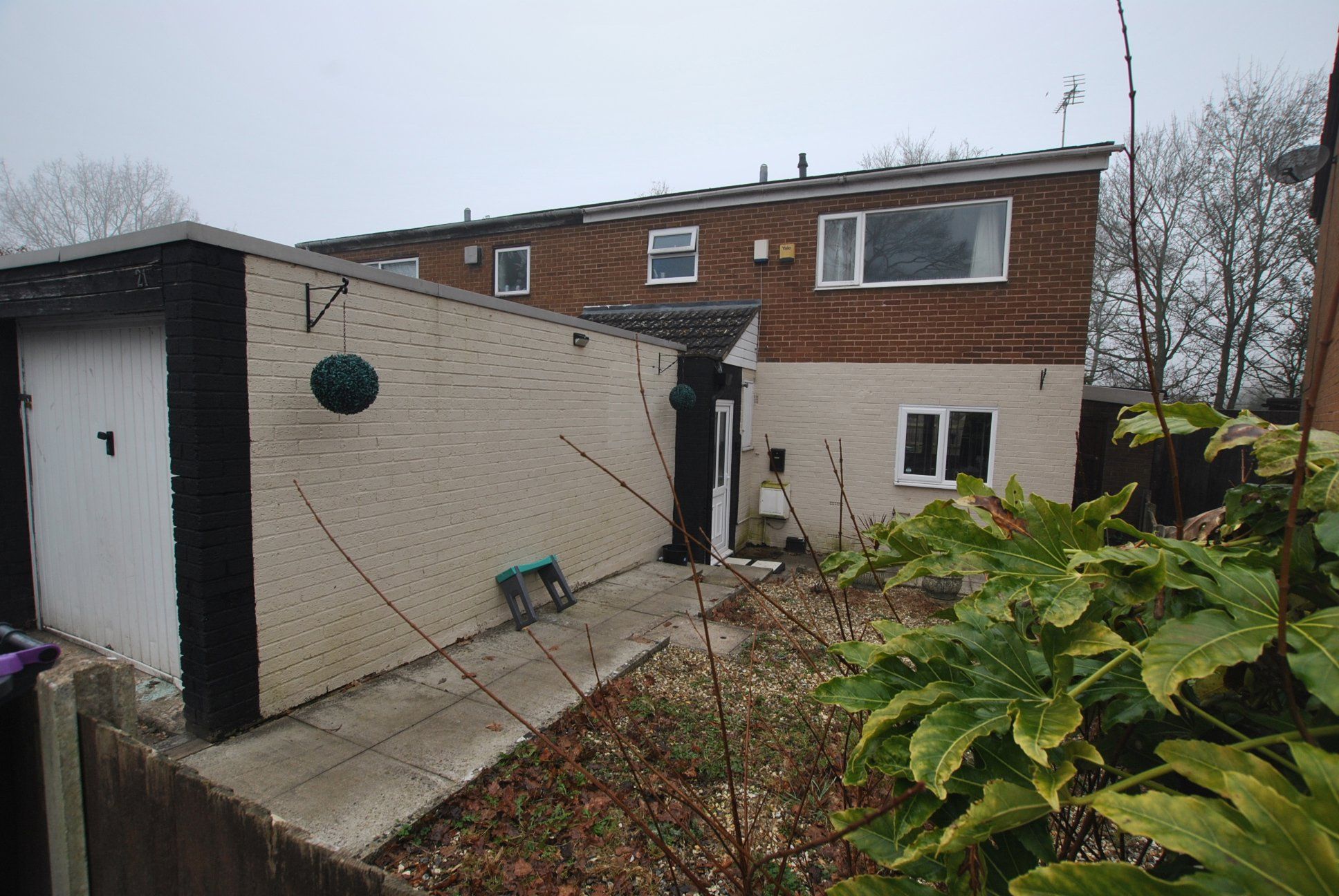 4 bed end terrace house for sale in Birchmore, Brookside, Telford, 1Tg