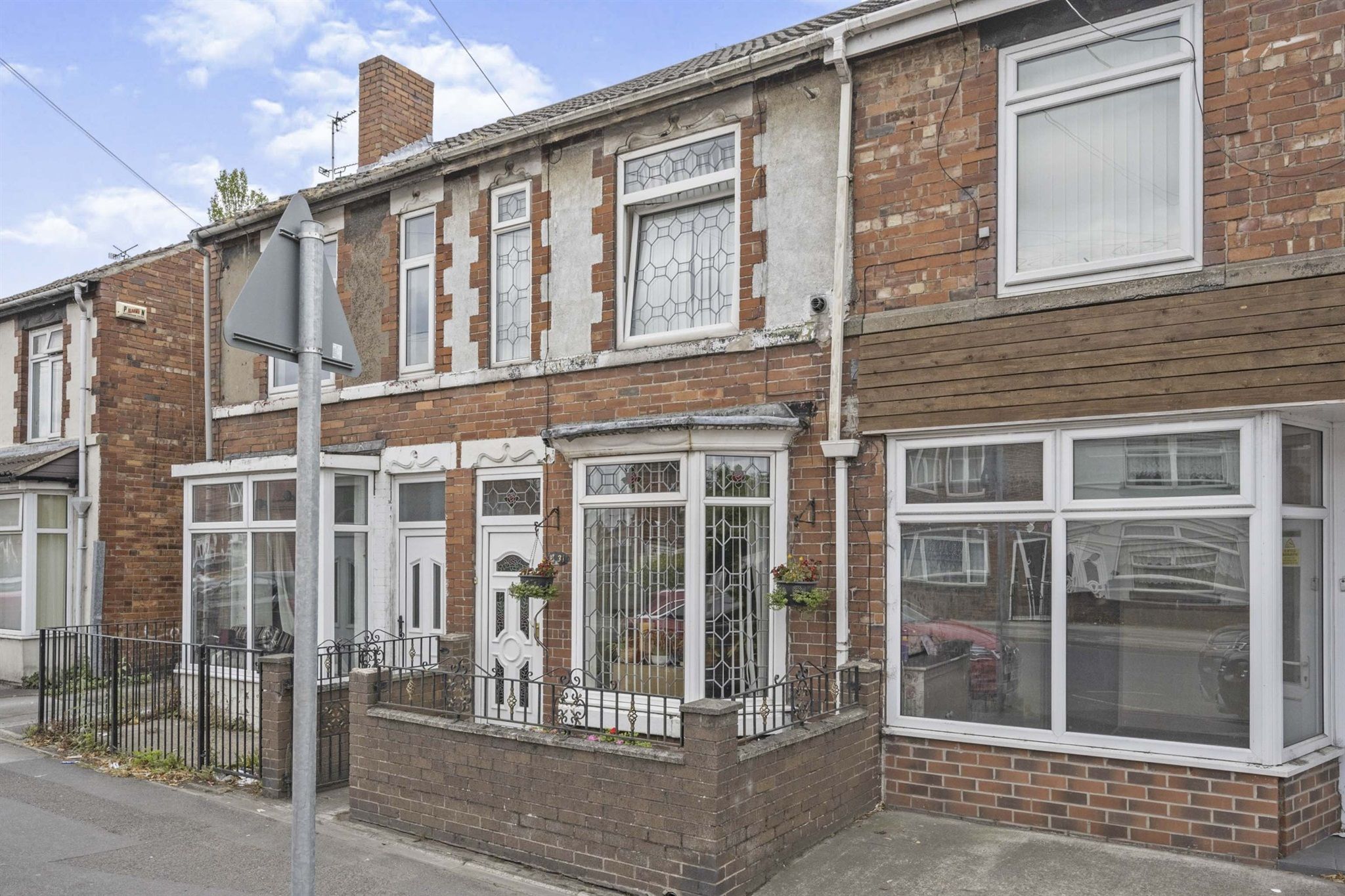 2 bed terraced house for sale in Tickhill Road, Maltby, Rotherham S66