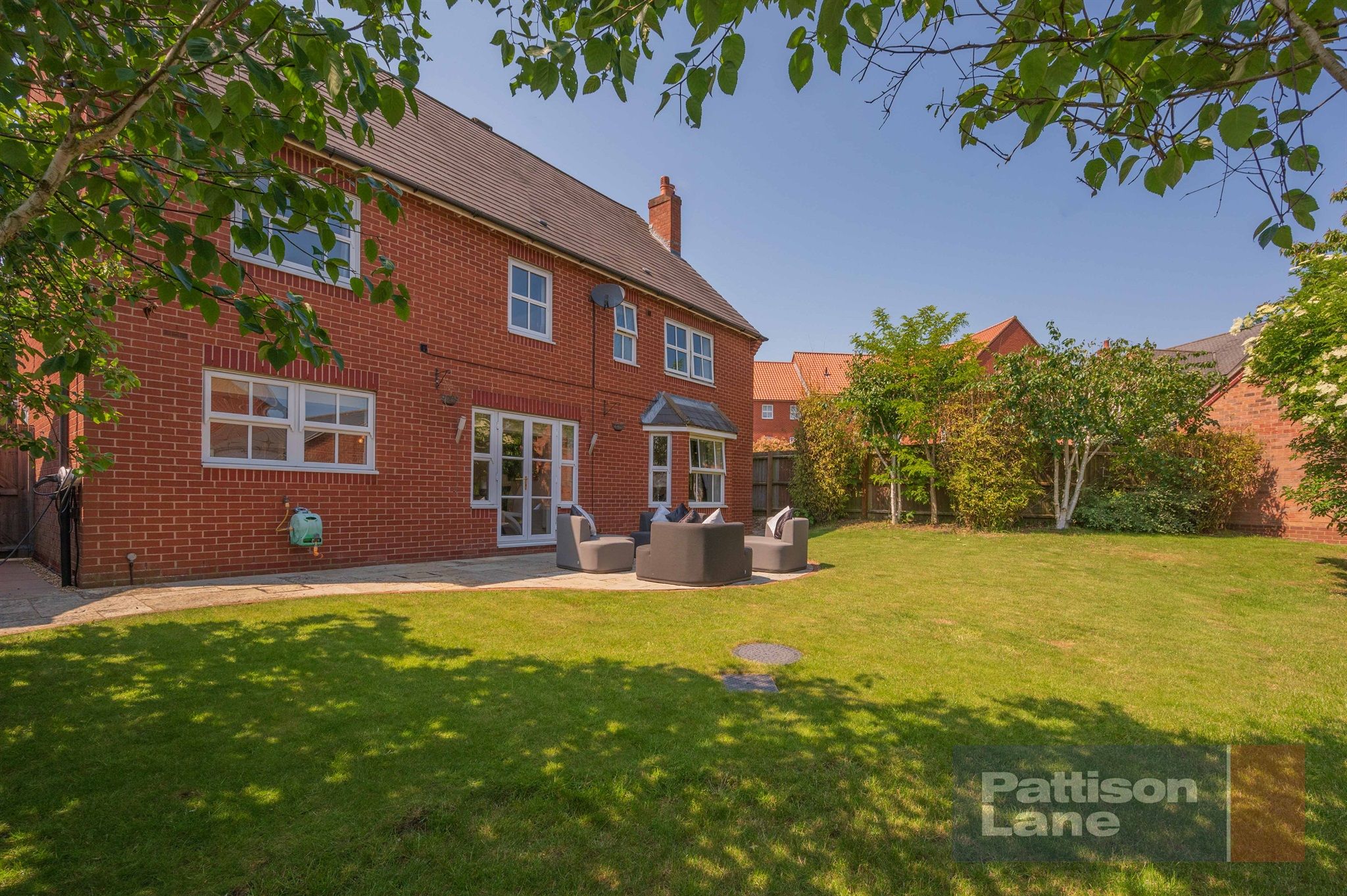 4 bed detached house for sale in Teasel Drive, Desborough, Kettering NN14 Zoopla