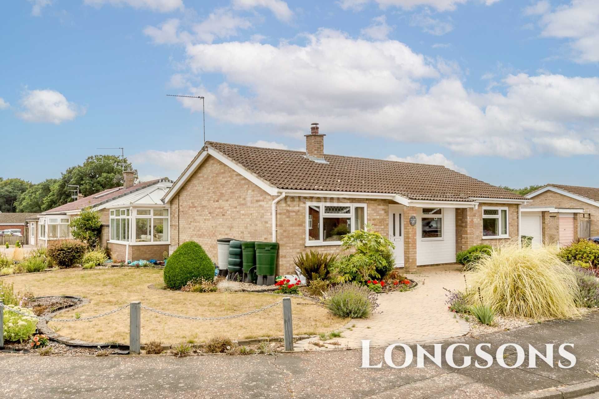 3 bed detached bungalow for sale in Farm Walk, Necton PE37 Zoopla