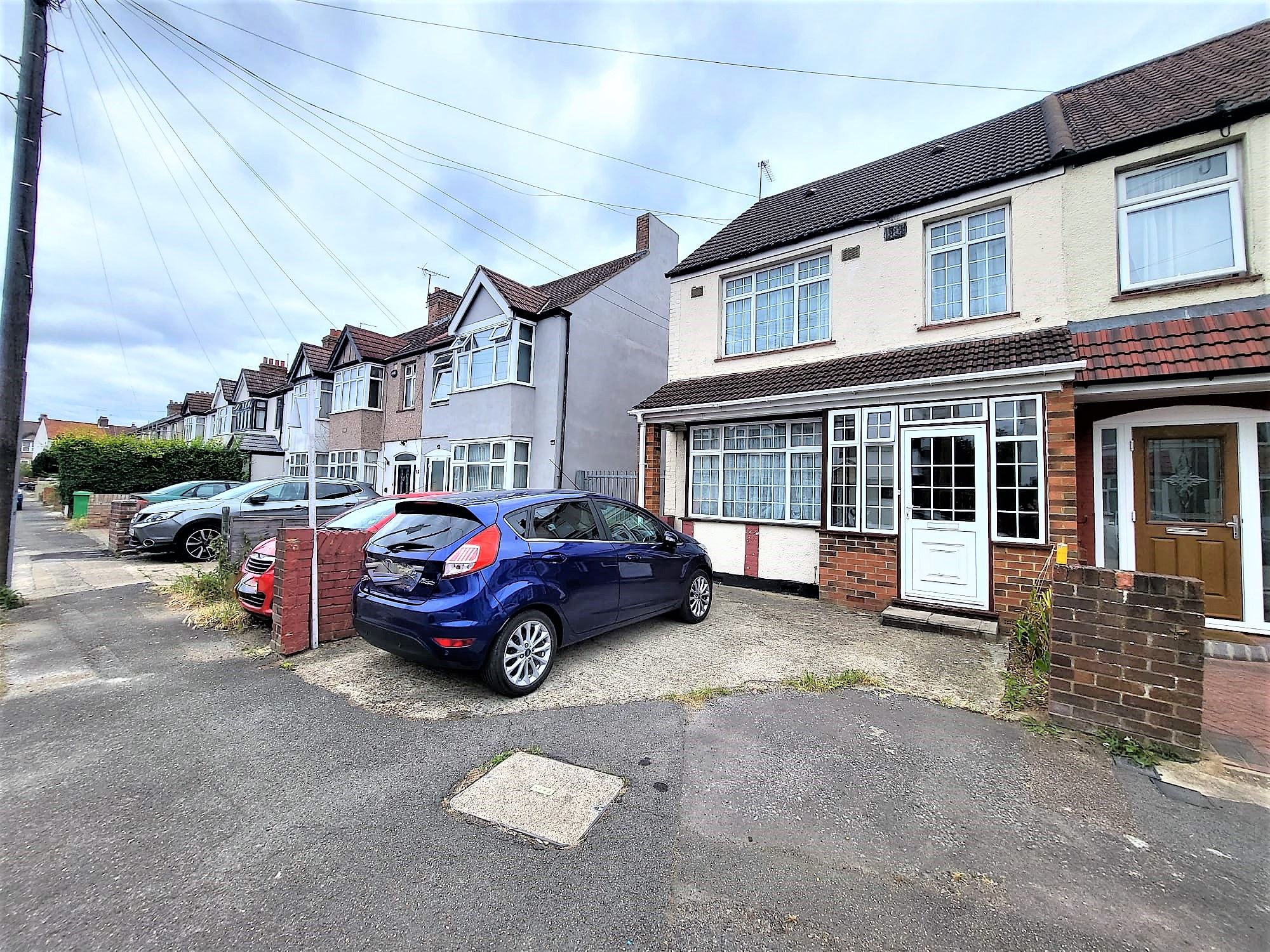 3 bed end terrace house for sale in Clement Gardens, Hayes UB3 Zoopla
