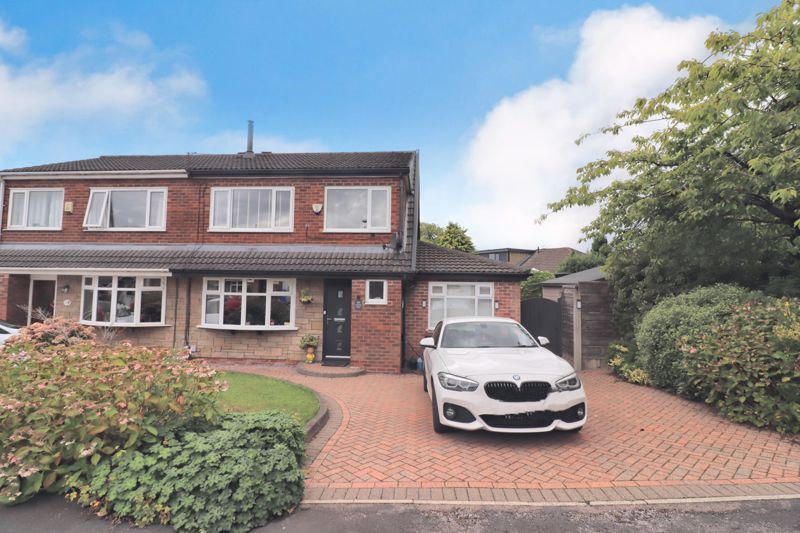 3 bed semidetached house for sale in Standfield Drive, Worsley