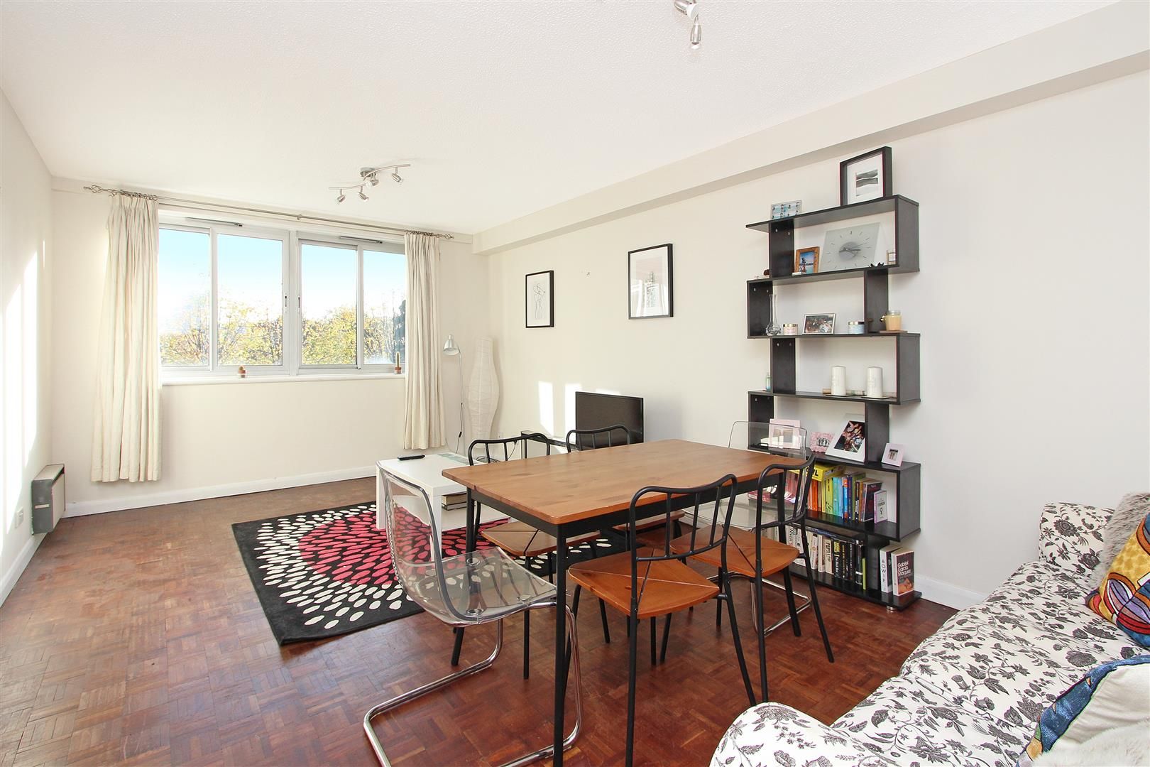 Lane End West Hill London SW15  