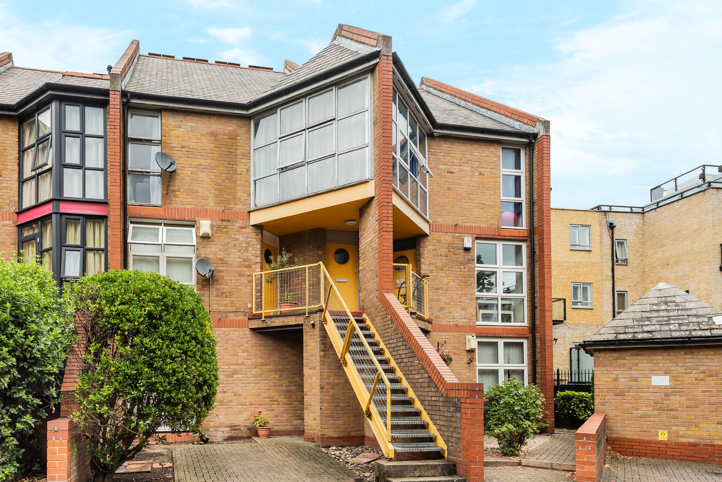 Holyoake Court, Bryan Road, London SE16  