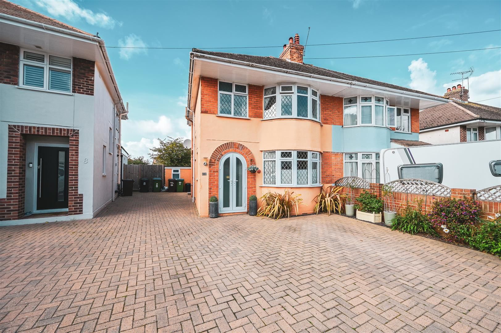 3 bed semidetached house for sale in Orchard Way, North Bersted