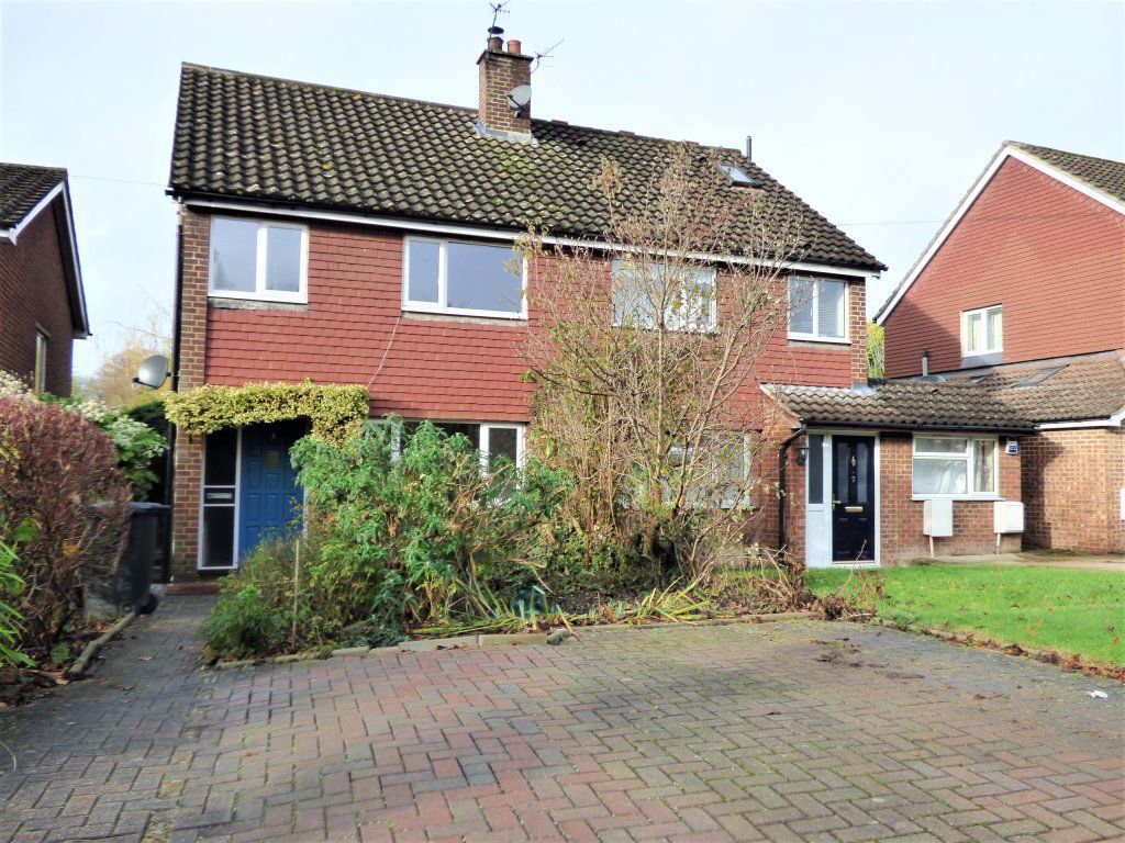 3 bed semidetached house to rent in Yew Tree Road, Dorking RH4 Zoopla
