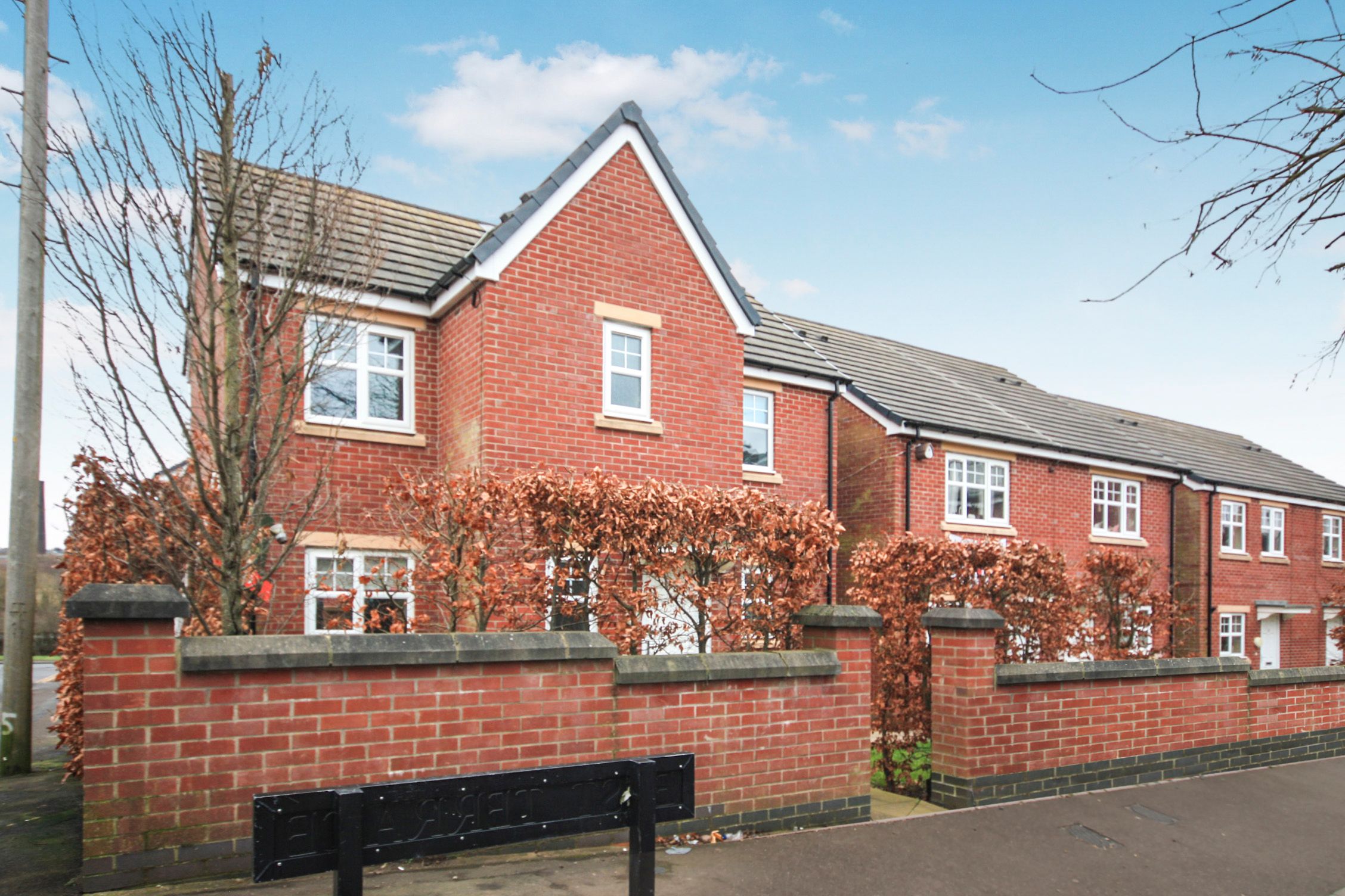 3 bed detached house for sale in East Terrace, StokeOnTrent ST6 Zoopla