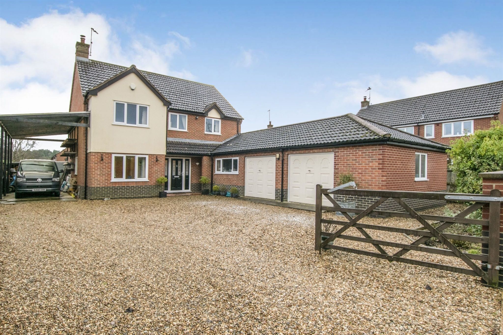 4 bed detached house for sale in Brick Kiln Road, Hevingham, Norwich