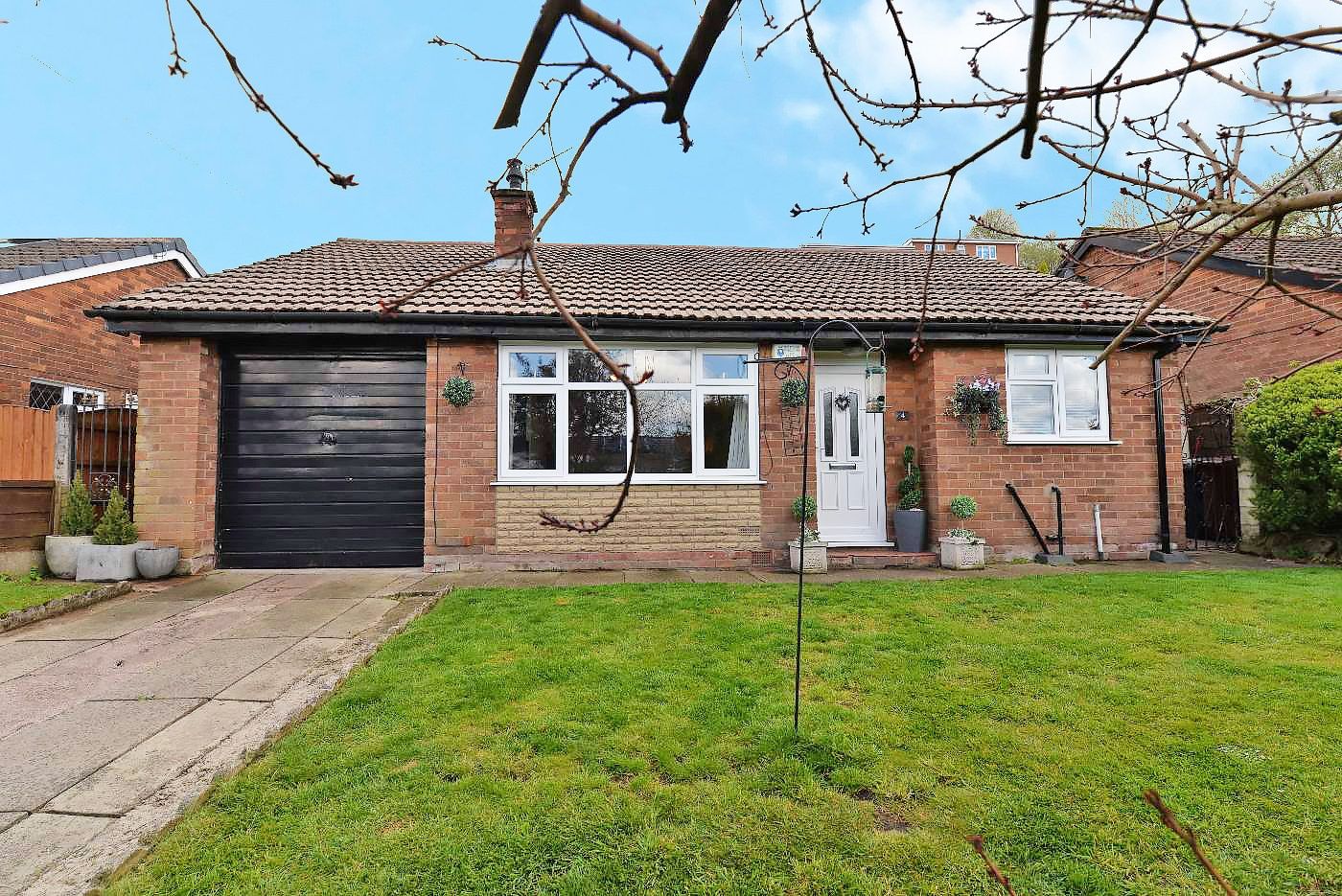 Chestnut Close, Stalybridge, Cheshire SK15  