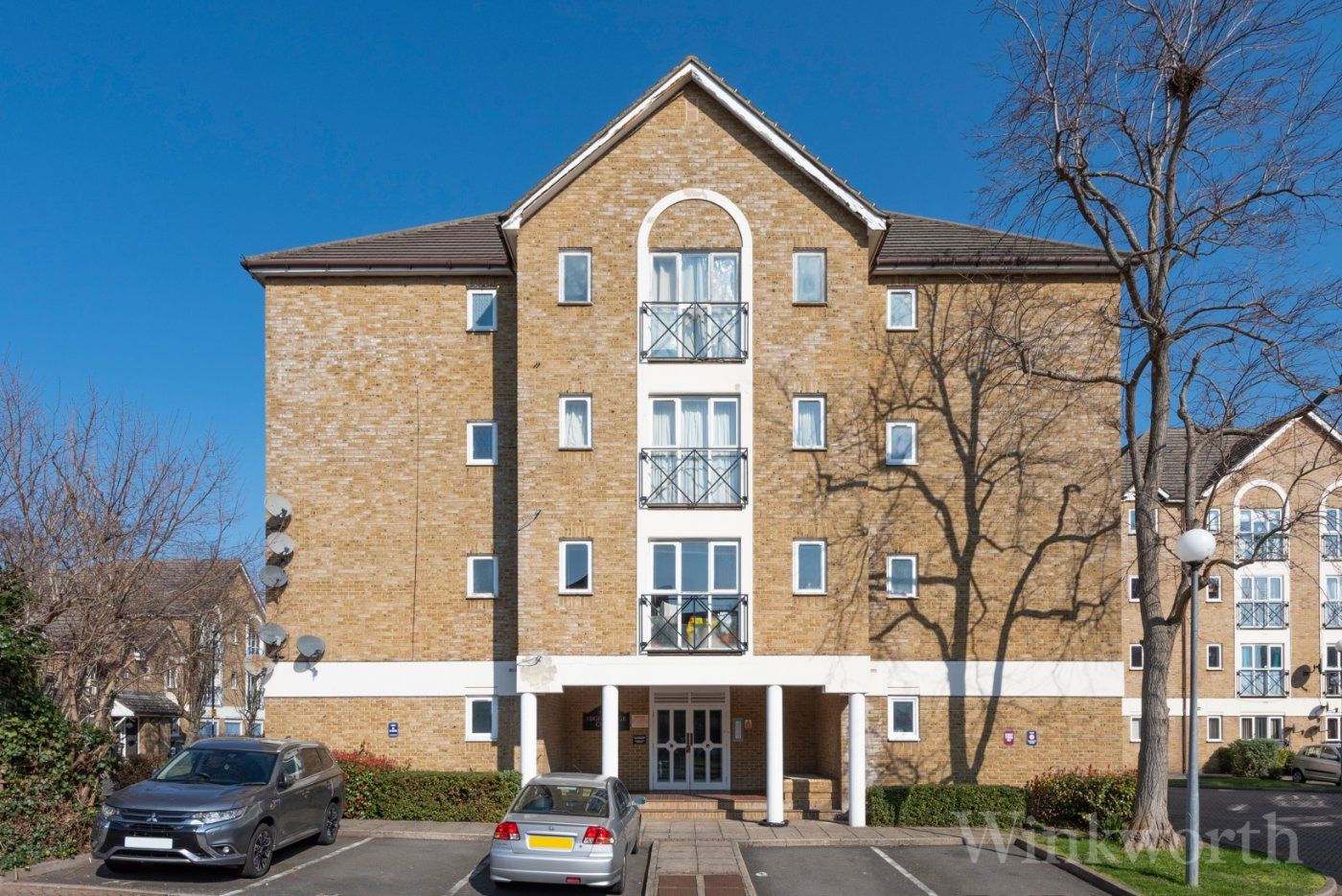 Studio to rent in Highbridge Court, Farrow Lane, London SE14 Zoopla