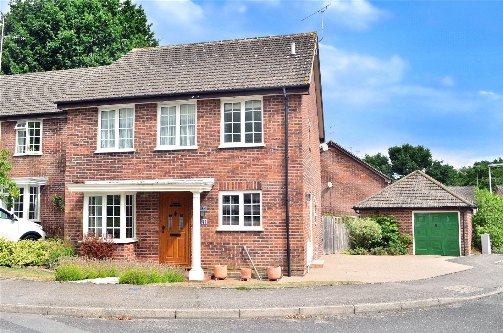 3 bed detached house for sale in East Grinstead, West Sussex RH19 Zoopla