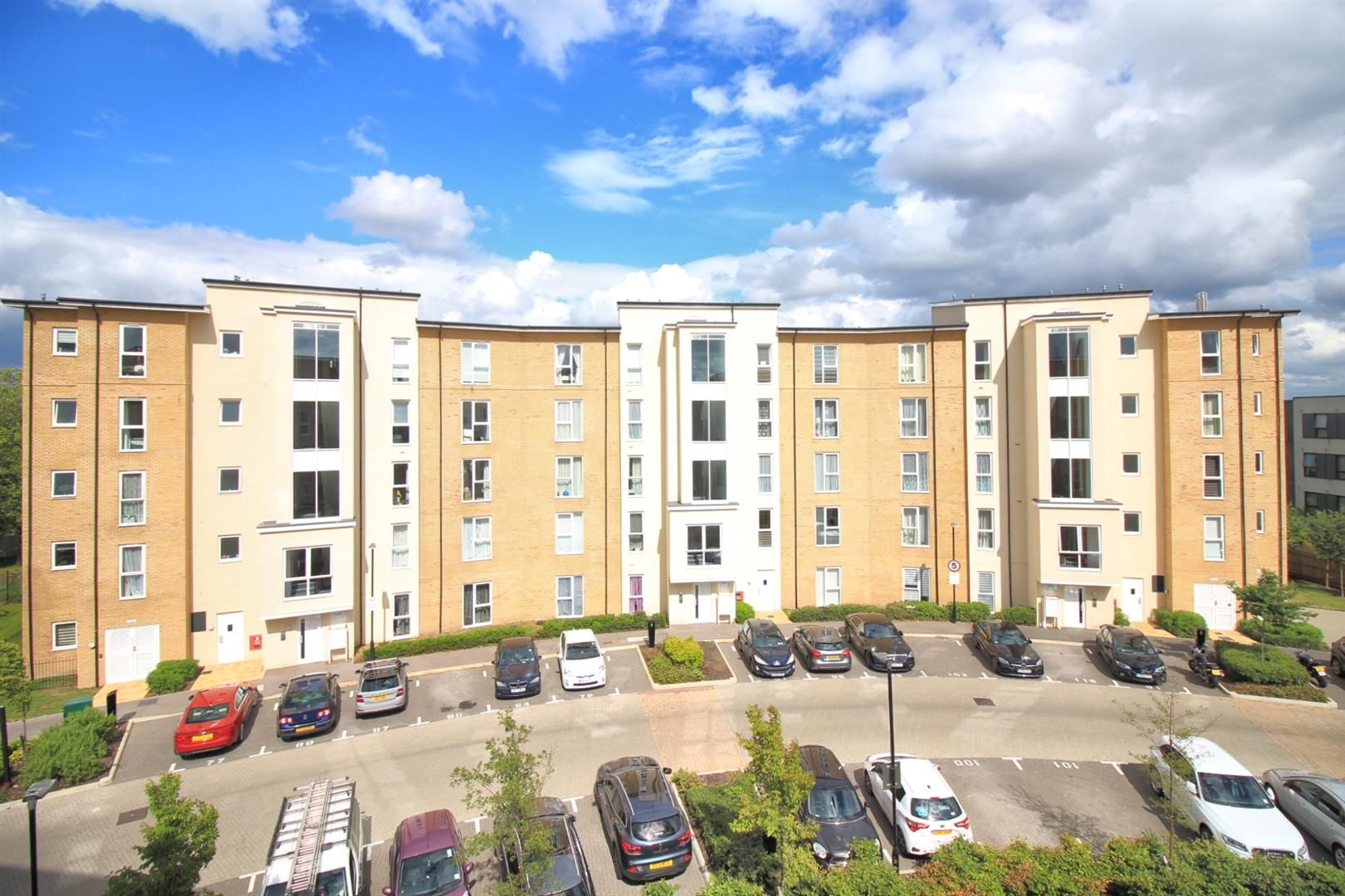 Mayfair Court, Hunting Place, Heston TW5  