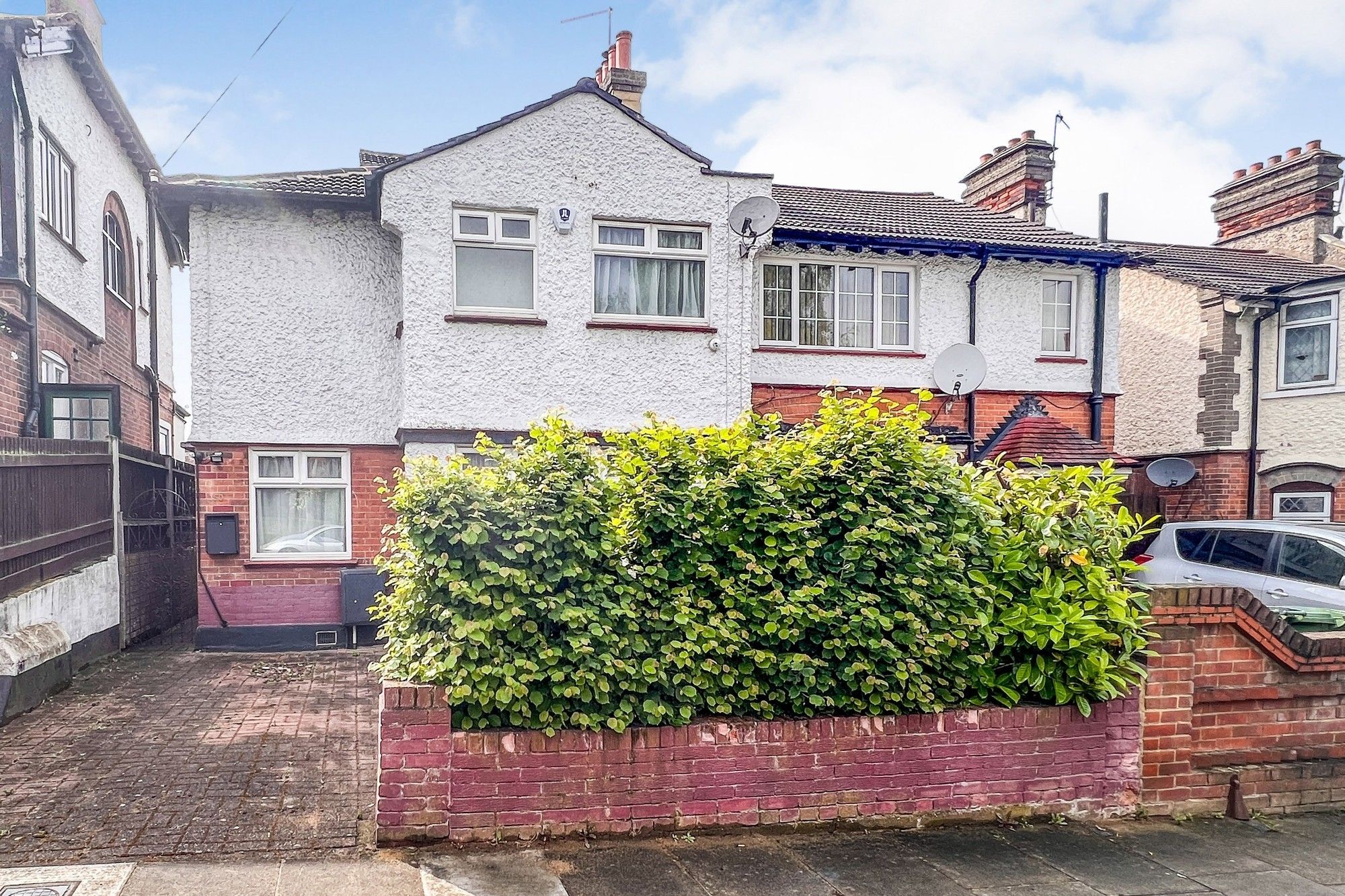 3 bed semidetached house for sale in Rochdale Road, London SE2 Zoopla
