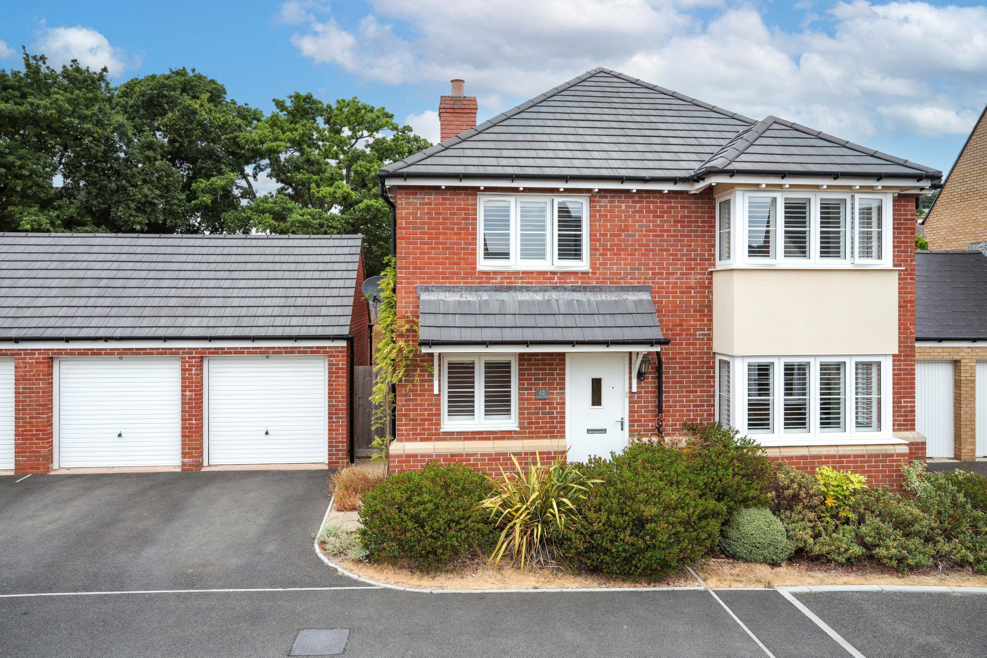 4 bed detached house for sale in Symons Close, Bovey Tracey, Newton