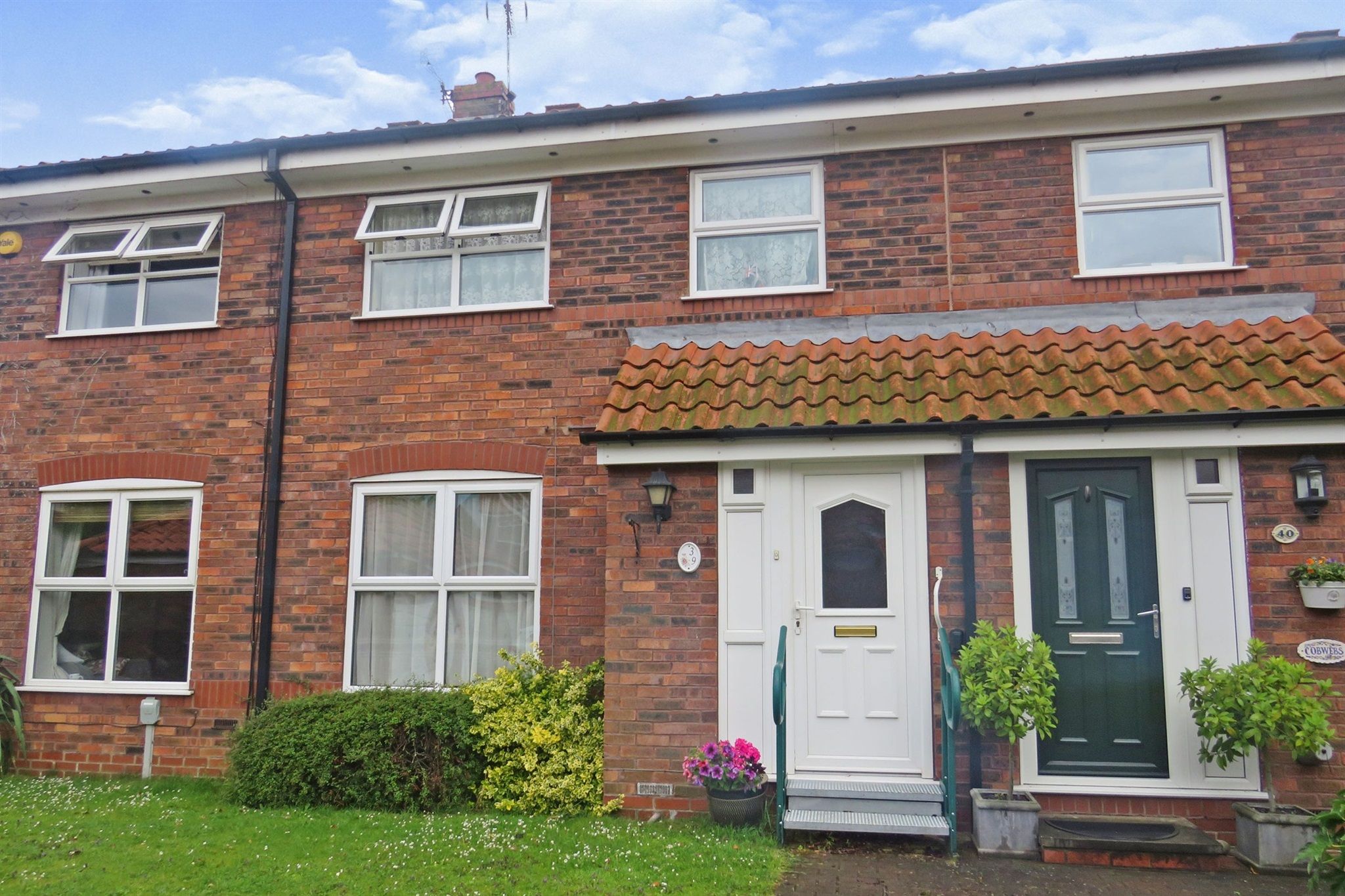 3 bed terraced house for sale in Minster Avenue, Beverley HU17 Zoopla