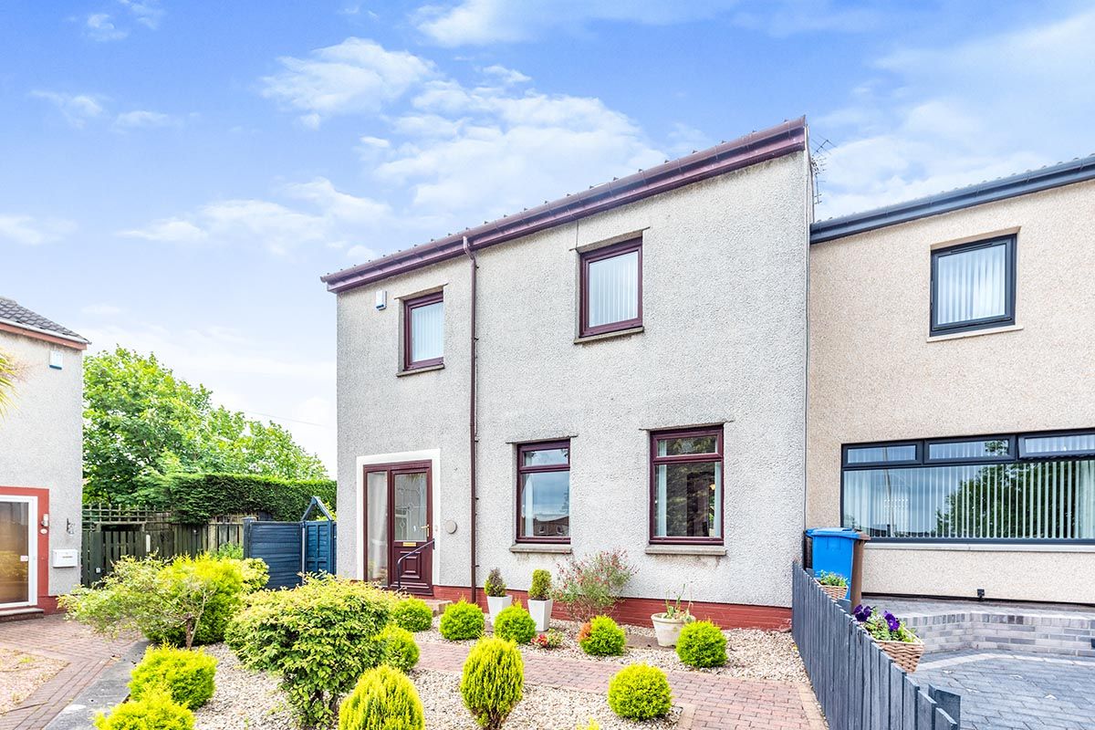 3 bed end terrace house for sale in Dunearn Drive, Kirkcaldy, Fife KY2