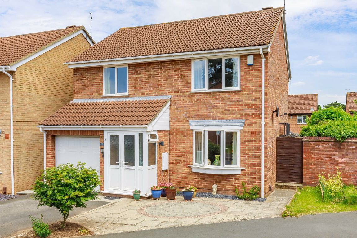4 bed detached house for sale in Field View Drive, Downend, Bristol BS16 Zoopla