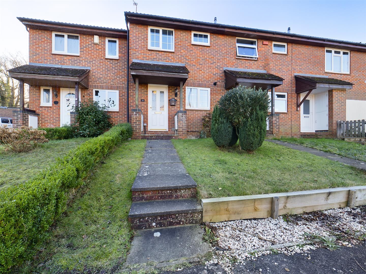 2 bed terraced house for sale in Chaldon Road, Pease Pottage, Crawley