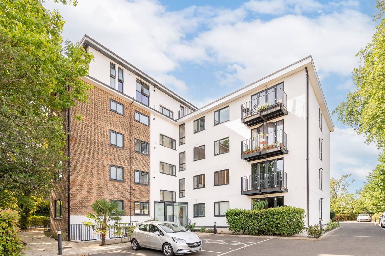 2 bed flat to rent in Leigham Court Road, Streatham, London SW16 Zoopla