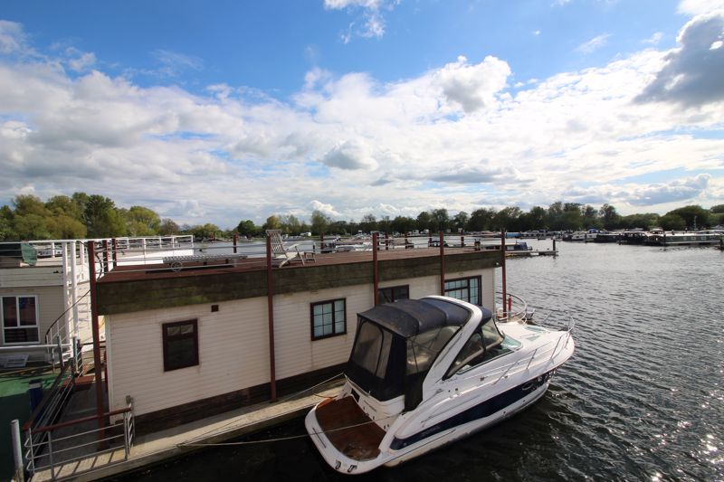 2 bed houseboat for sale in Banks End, Wyton, Huntingdon PE28 Zoopla