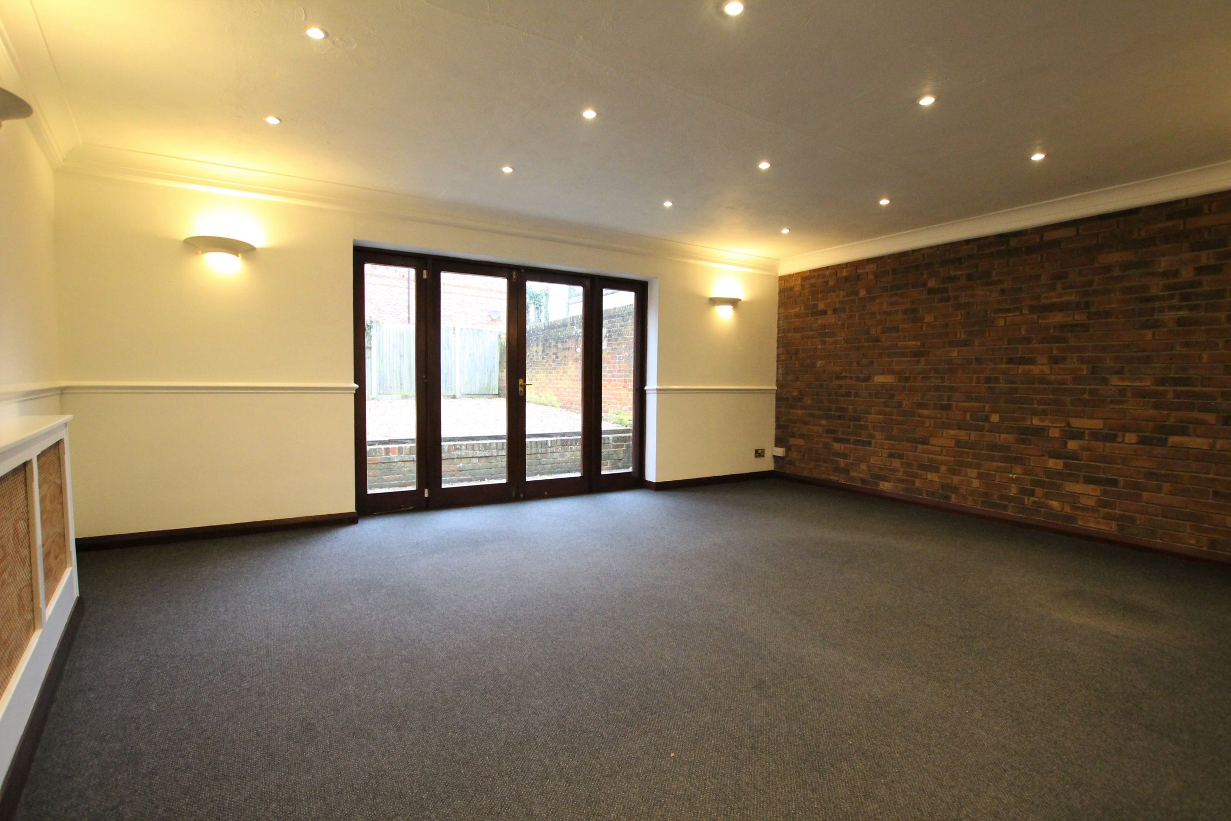 Retail premises to let in Hartley Mews, High Street, Hartley Wintney