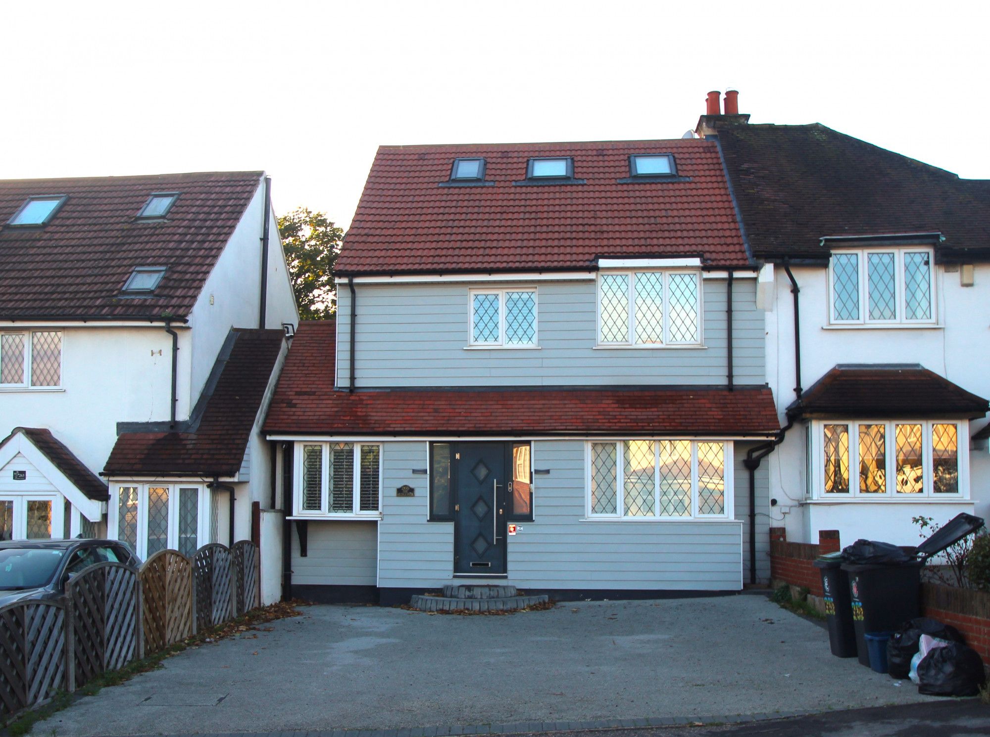 4 bed semidetached house to rent in Fencepiece Road, Chigwell, Essex
