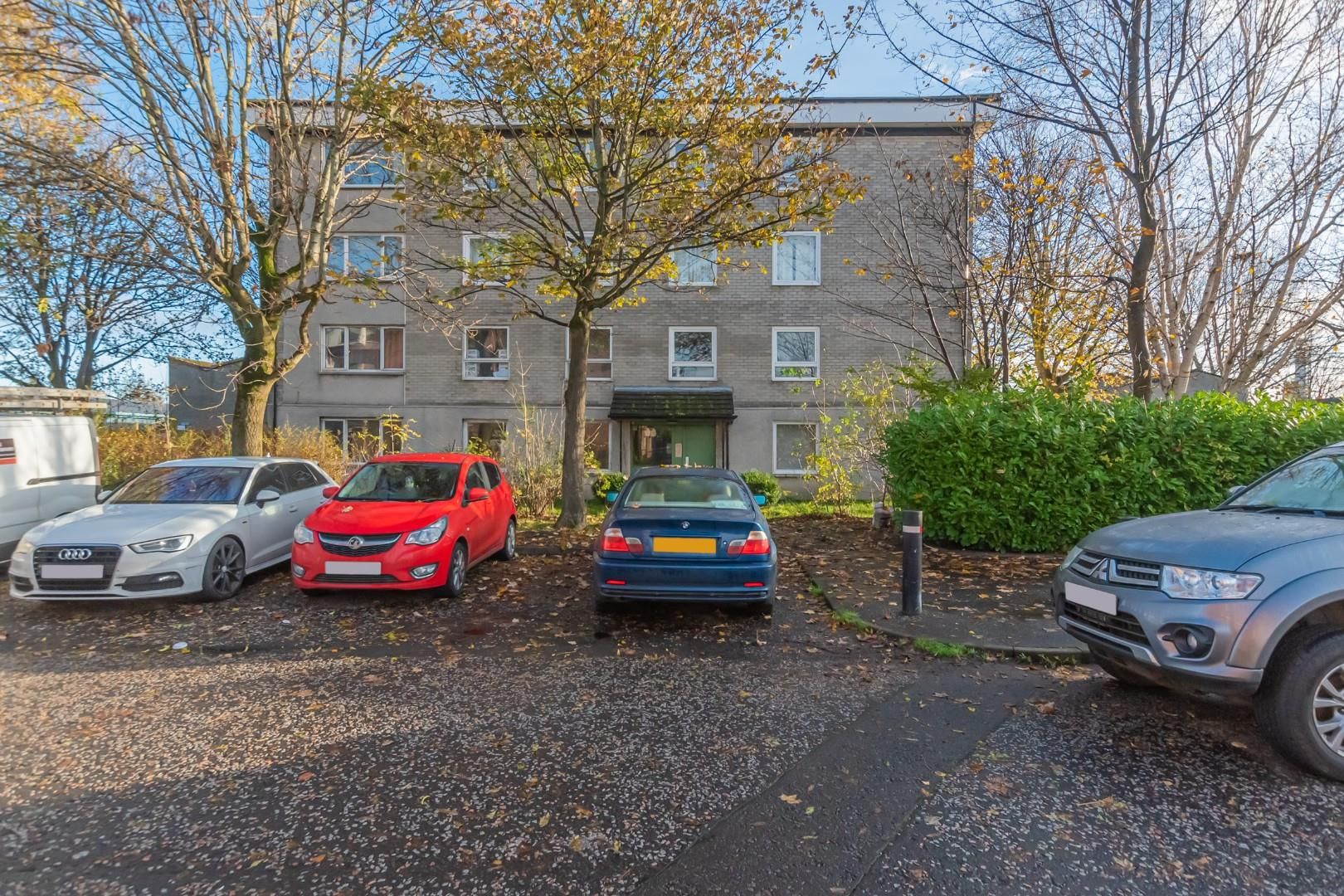 2 bed flat for sale in Glenbervie Road, Grangemouth FK3 Zoopla
