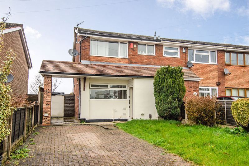 3 bed semidetached house for sale in Summerfield Road, Chasetown