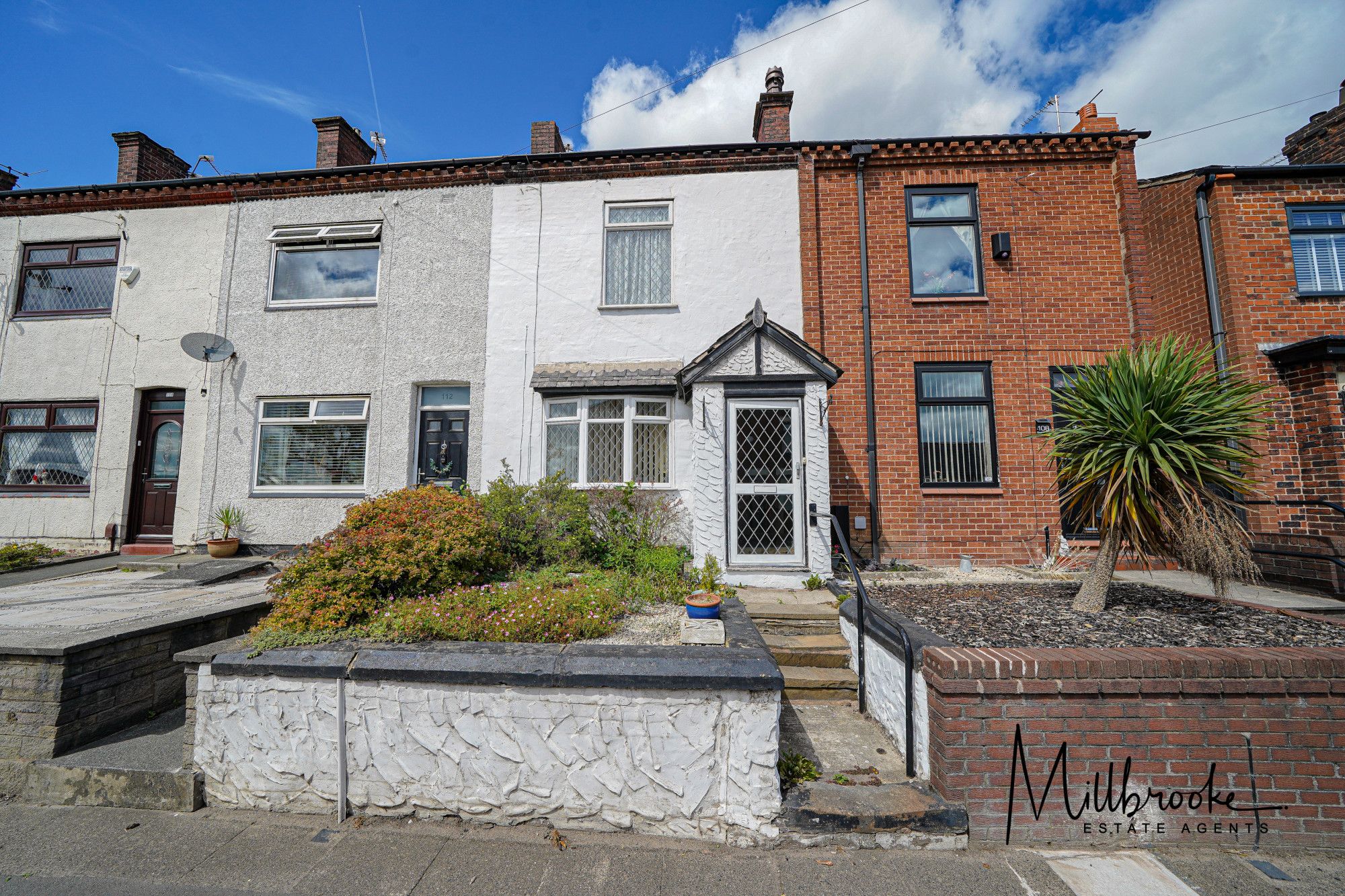 3 bed terraced house for sale in Chaddock Lane, Boothstown, Manchester