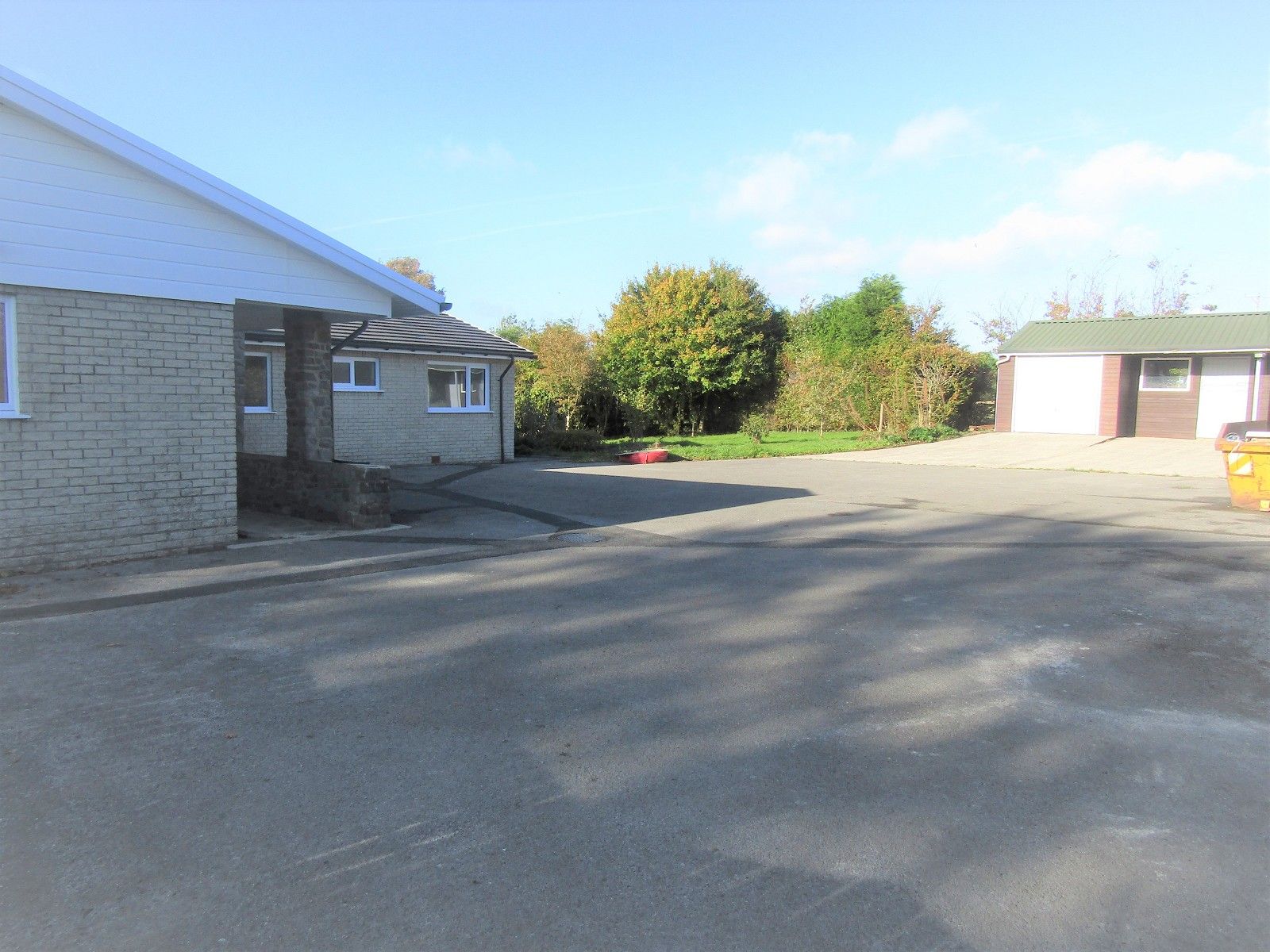 6 bed bungalow for sale in Meidrim, Carmarthen, Carmarthenshire. SA33