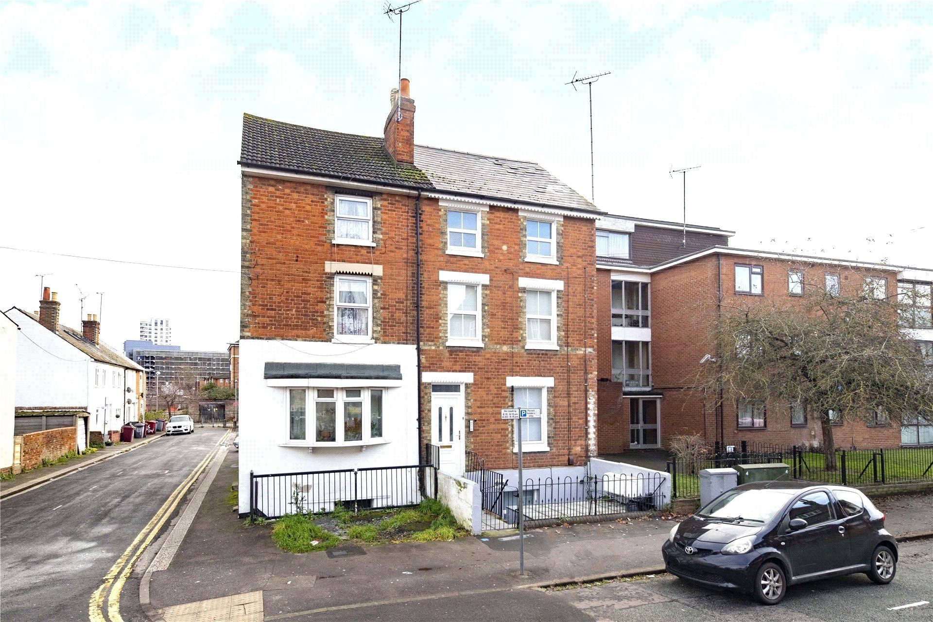 2 bed flat to rent in Street, Reading, Berkshire RG1 Zoopla