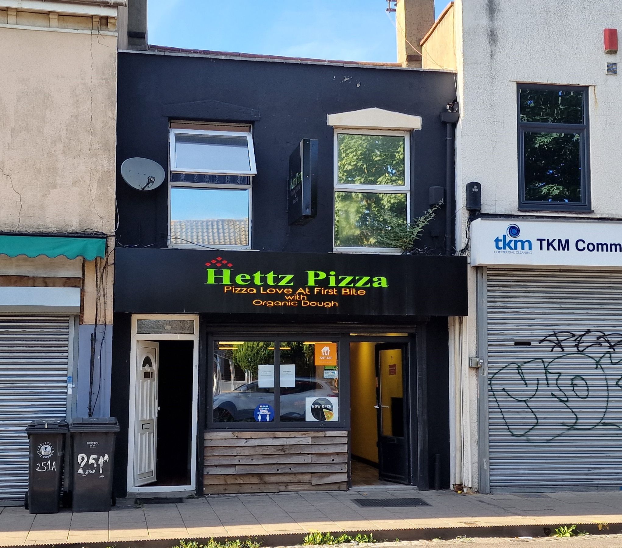 2 Bed Flat To Rent In Two Mile Hill Road Bristol BS15 Zoopla