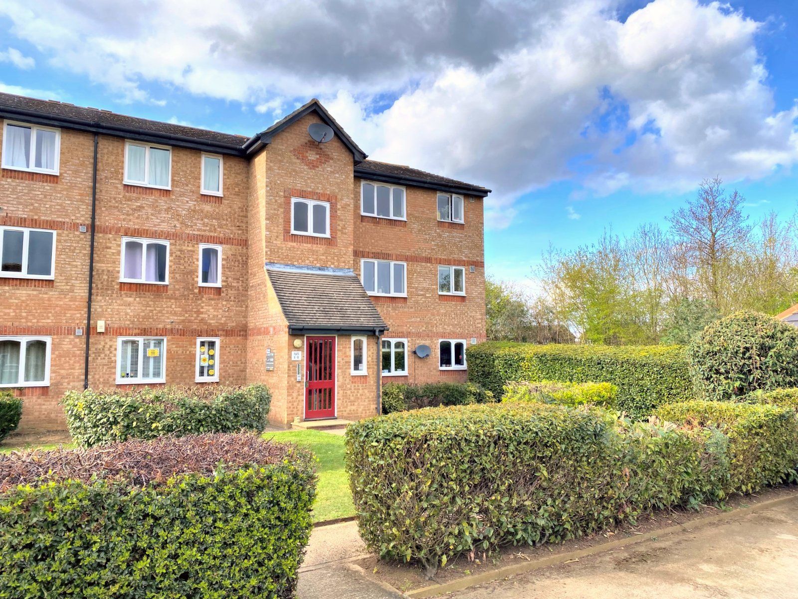 1 bed flat for sale in Wedgewood Road, Hitchin, Hertfordshire SG4 Zoopla