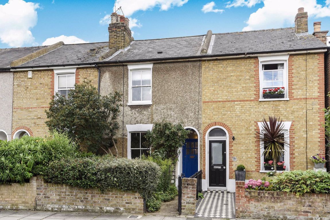3 bed terraced house for sale in Richmond Park Road, Kingston Upon