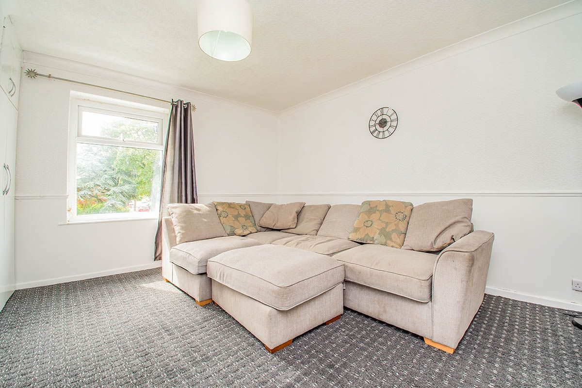 1 bed flat to rent in Young Street, Radcliffe, Manchester, Greater