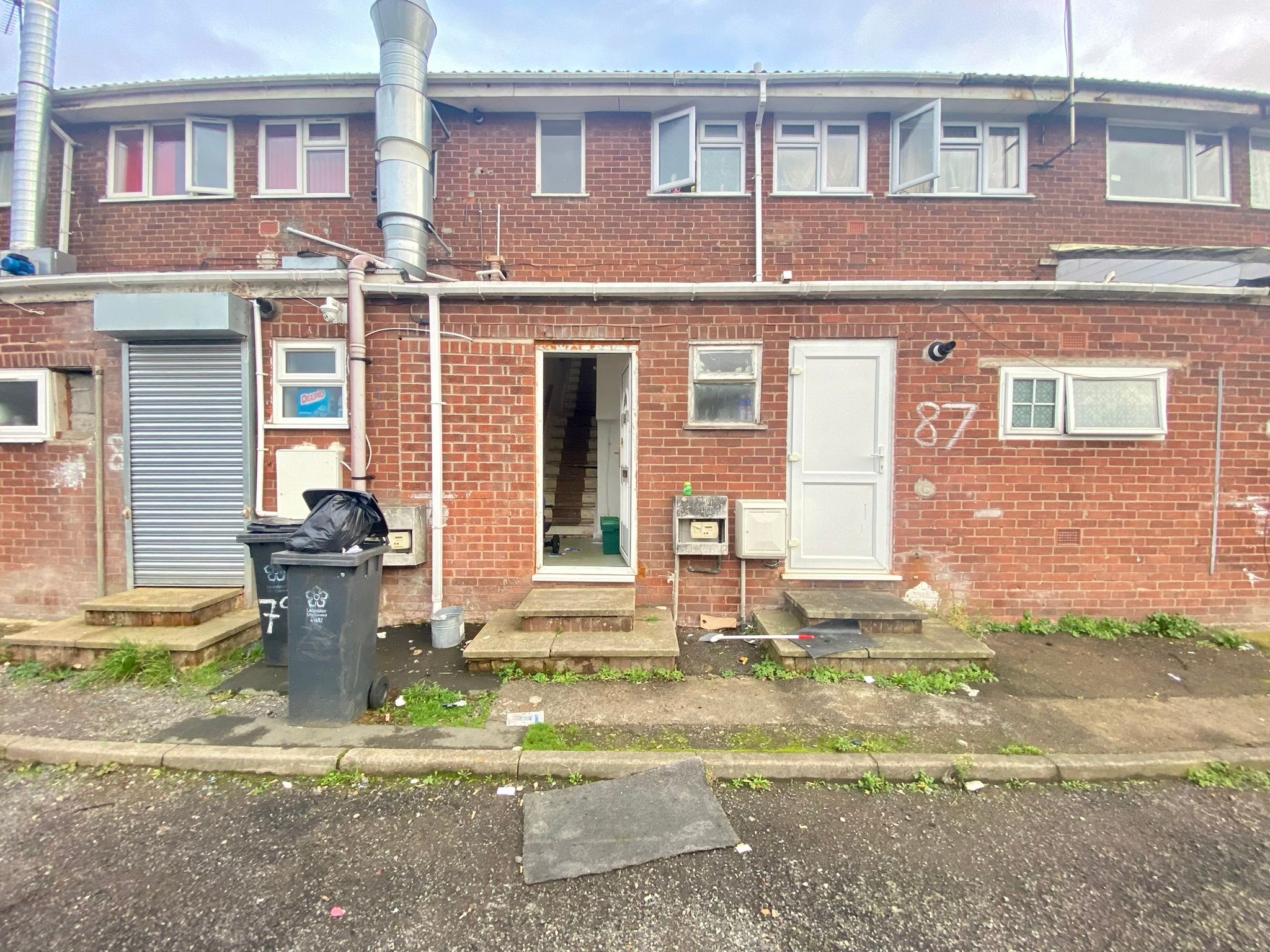 4 bed terraced house for sale in Woodgreen Road, Off Gipsy Lane