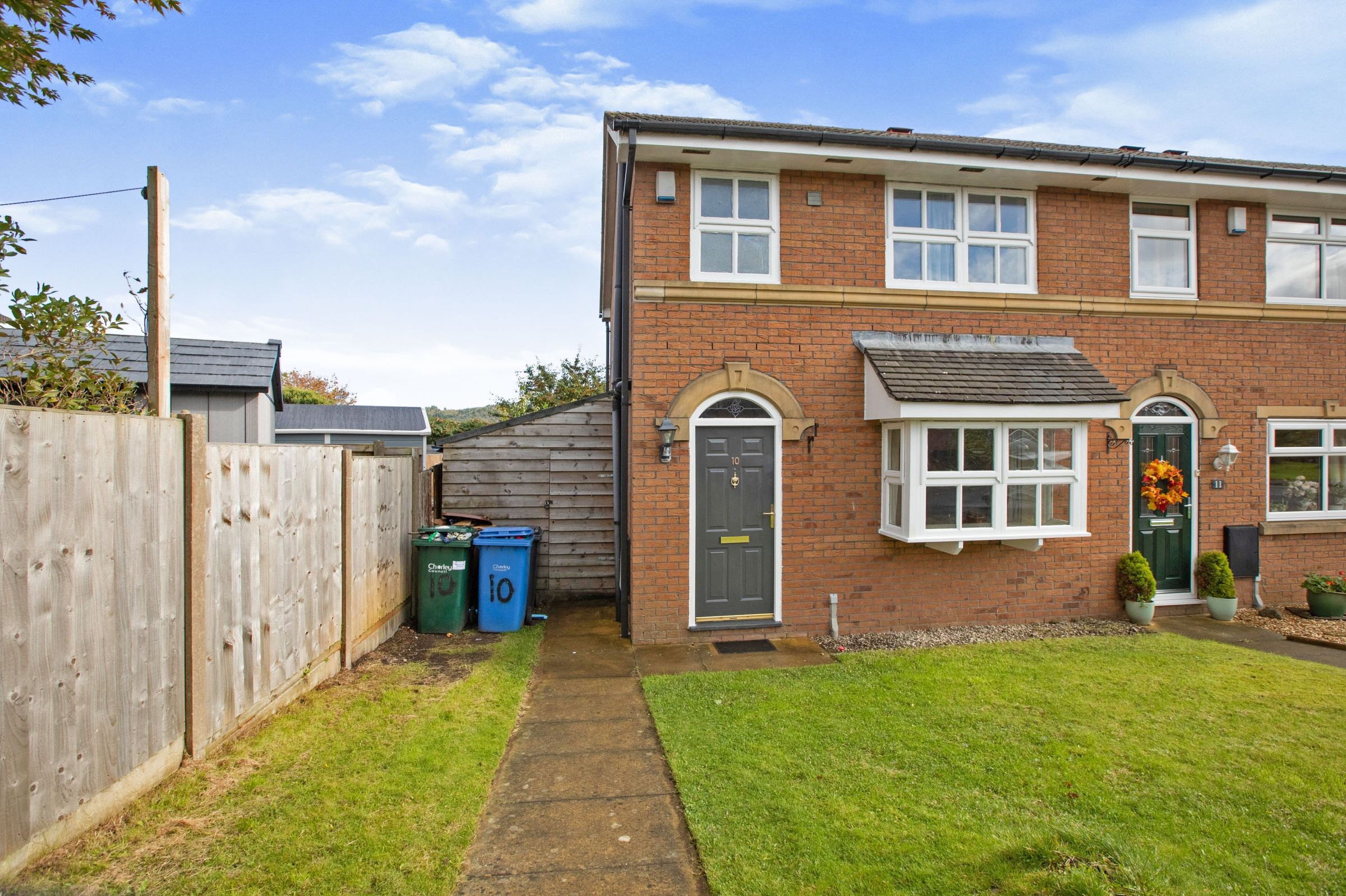 3 bed semidetached house for sale in Thistle Close, Chorley PR6 Zoopla